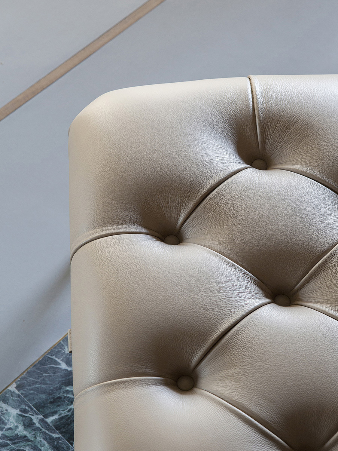 09 2019 armchair 09 2019 armchair