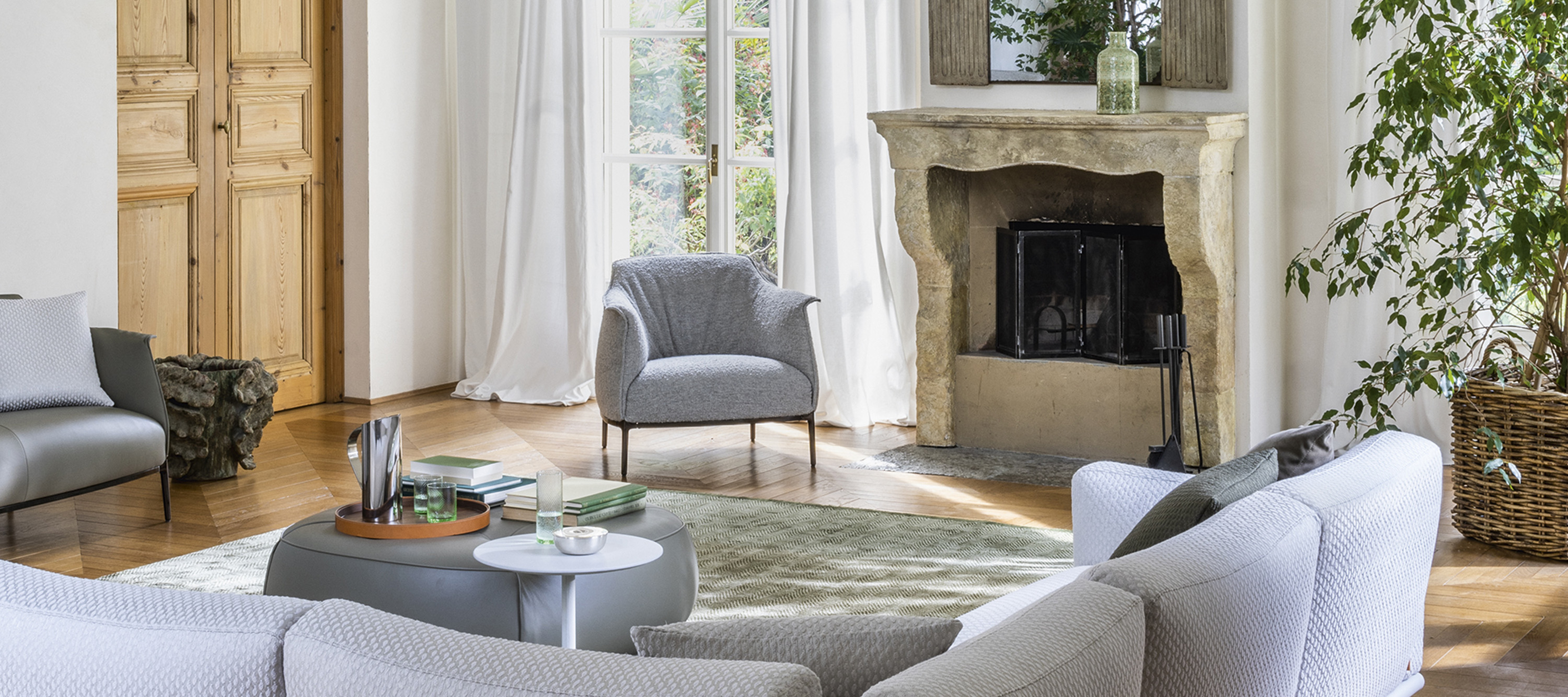 Archibald Armchairs by Jean-Marie Massaud | Poltrona Frau