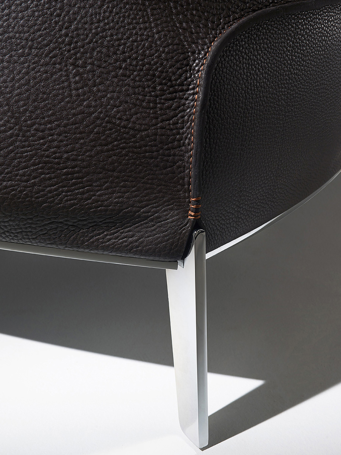 15 archibald gran comfort armchair 15 archibald gran comfort armchair