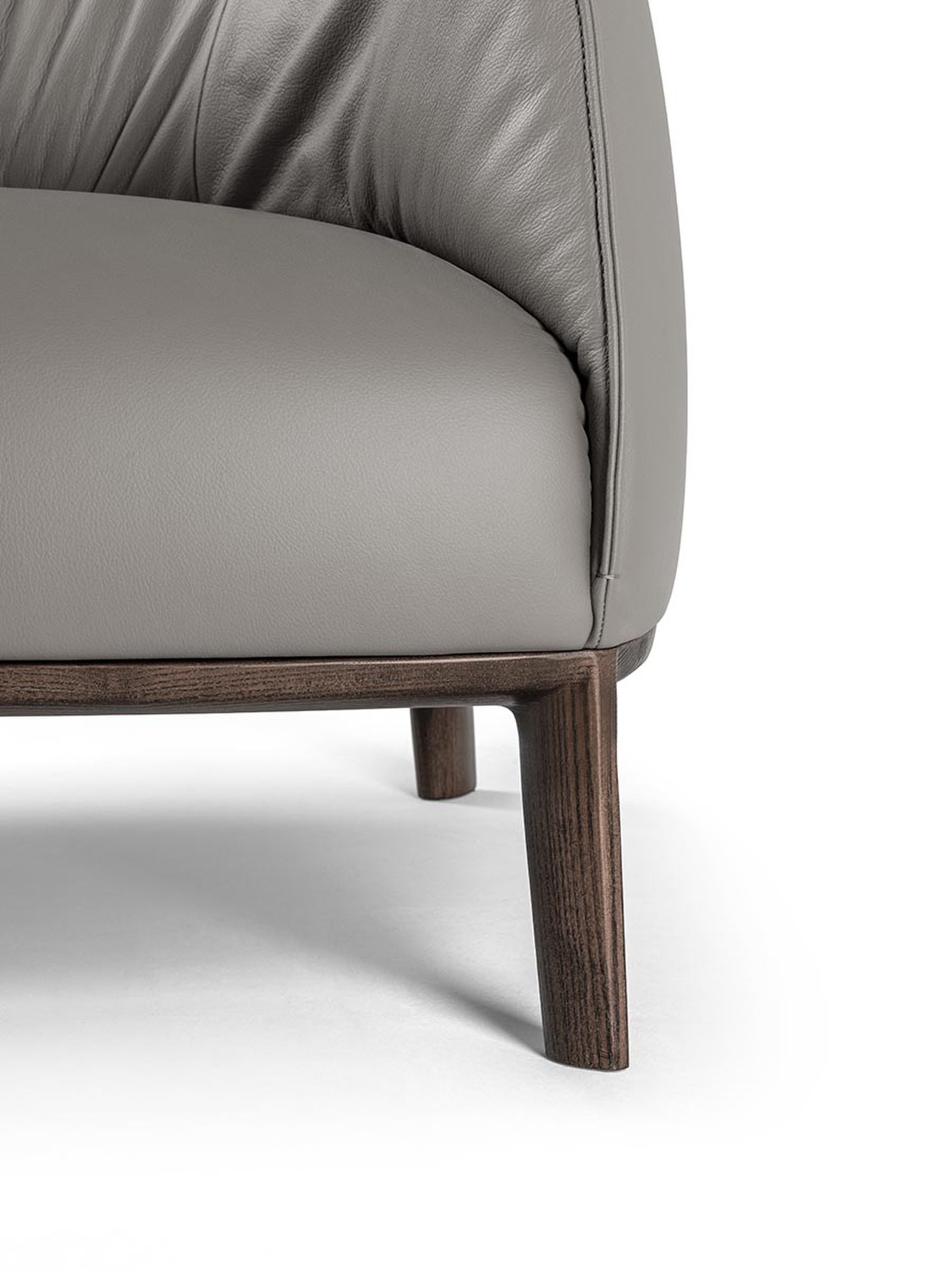 03 archibald large armchair wood base