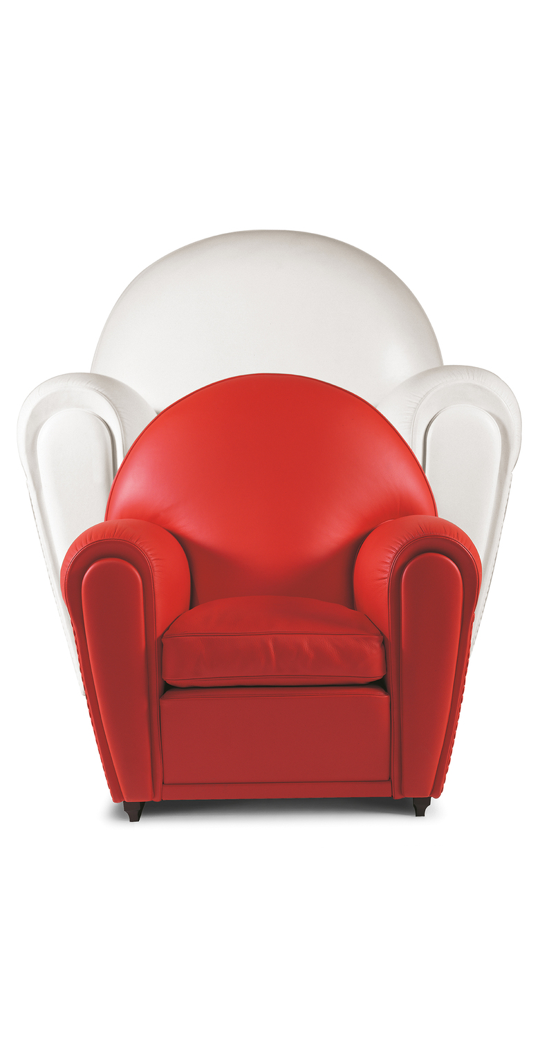 Baby Vanity | Fauteuil  Fauteuil Baby Vanity Fair de Poltrona Frau, version baby du design iconique de Renzo Frau, revêtement en cuir Pelle Frau® ou tissu, structure en hêtre vieilli, excellence artisanale italienne