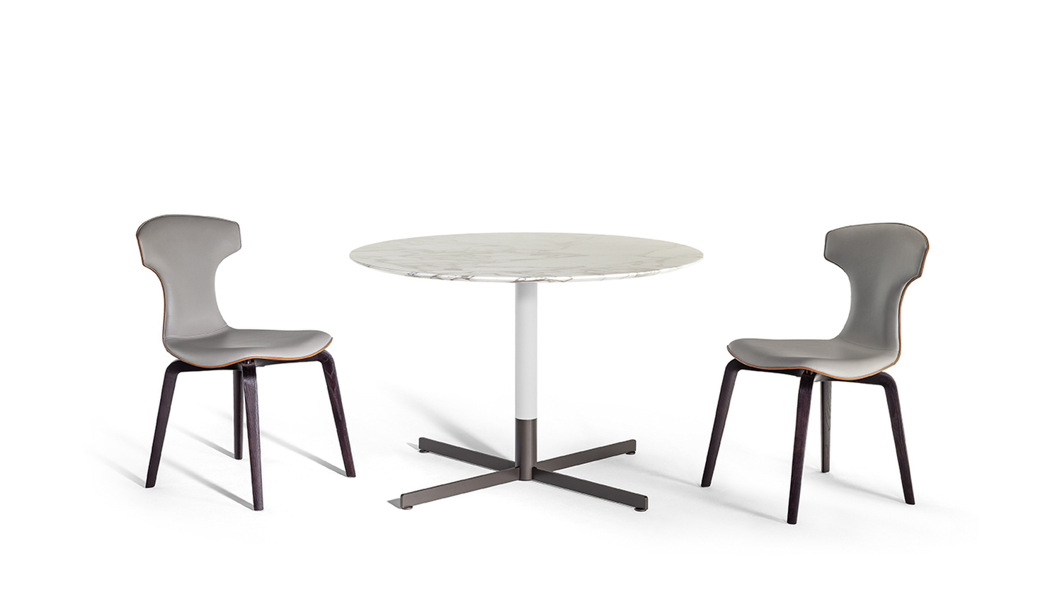 03 bob bistrot round small tables 03 bob bistrot round small tables
