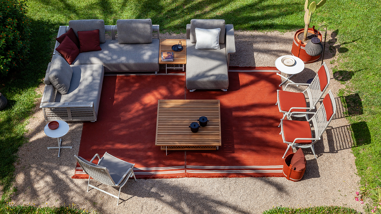 03 bob outdoor coffee table 03 bob outdoor coffee table