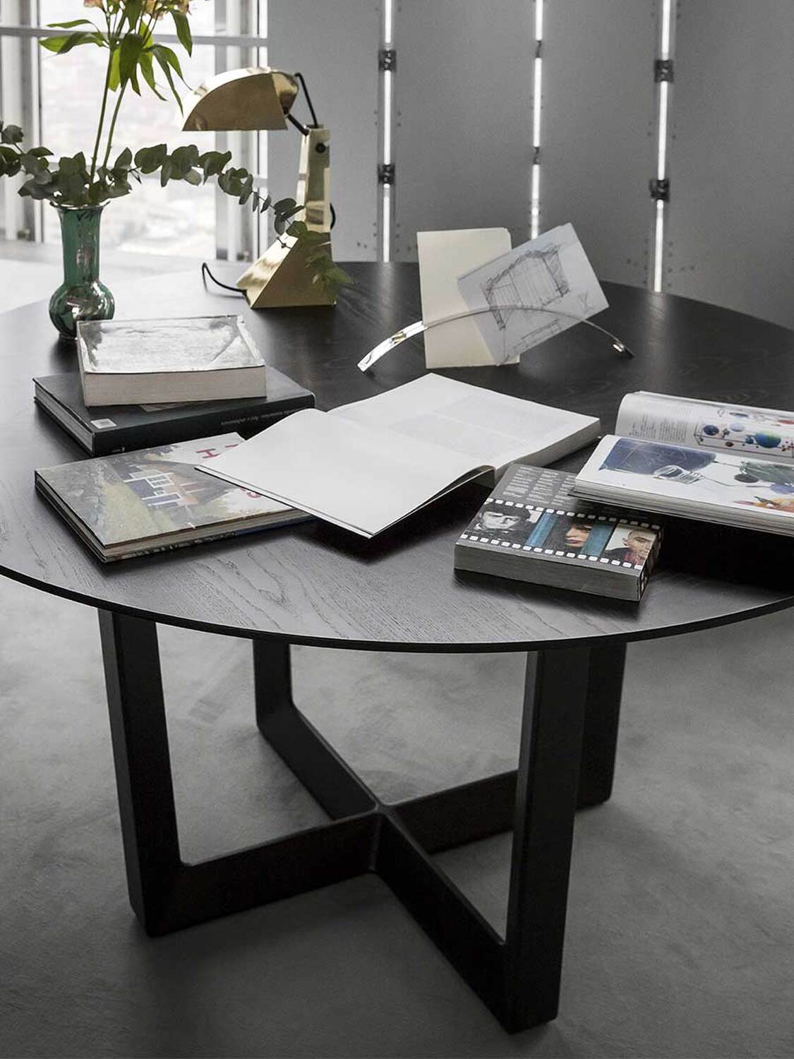 03 bolero round table 03 bolero round table