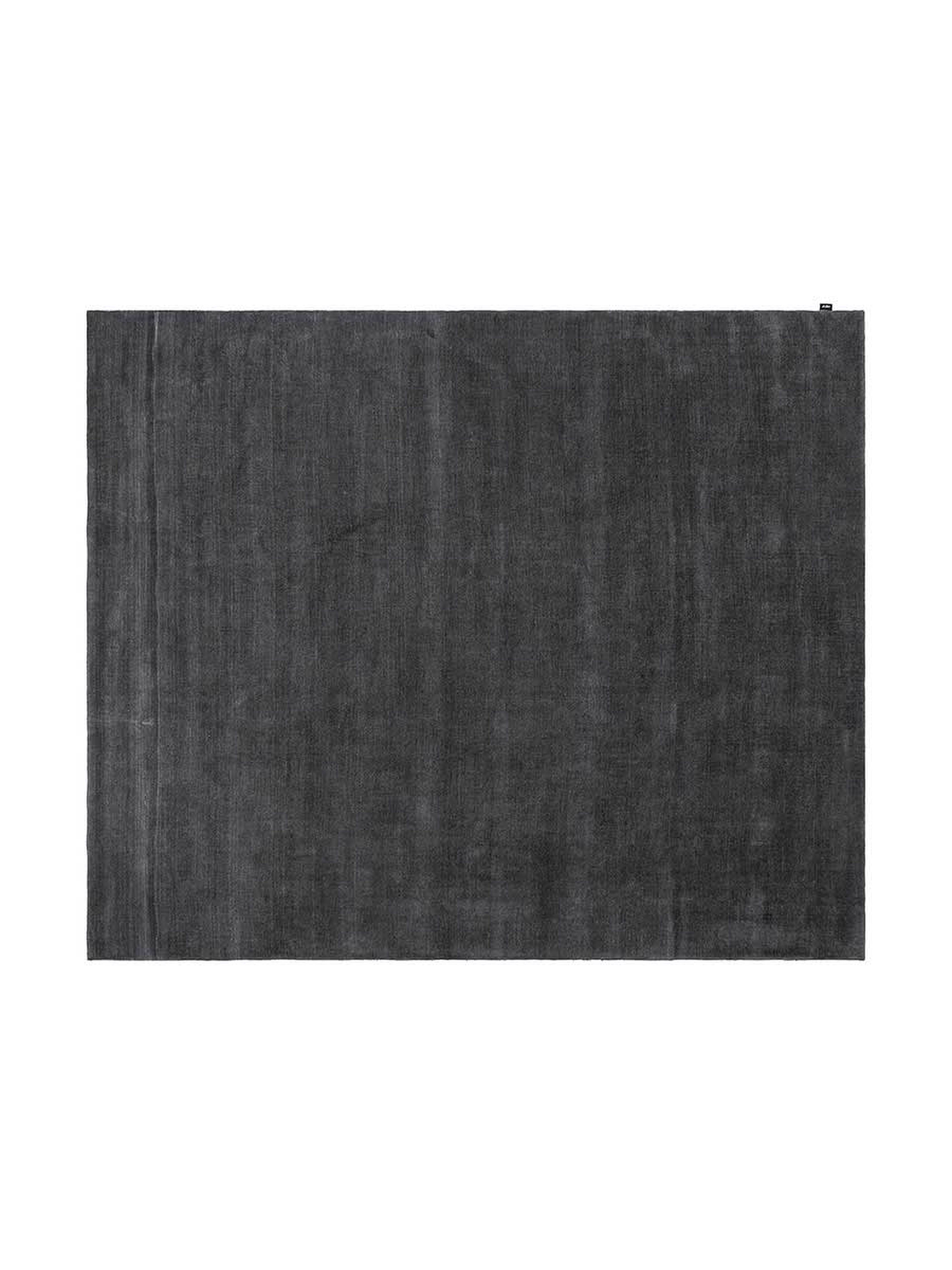 Calamandra | Rug - Poltrona Frau Style & Design Centre