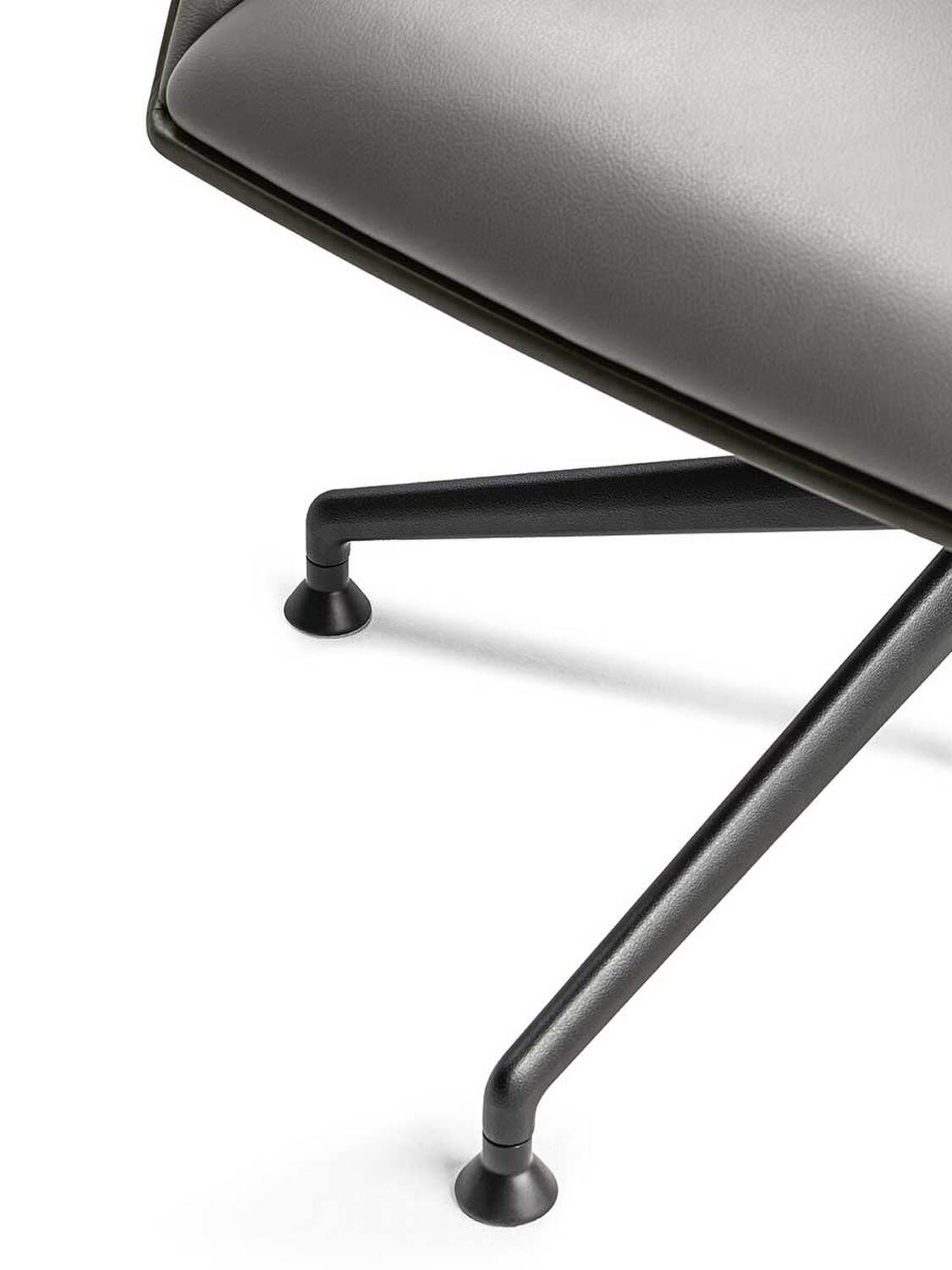 10 cercle visitor chair 10 cercle visitor chair