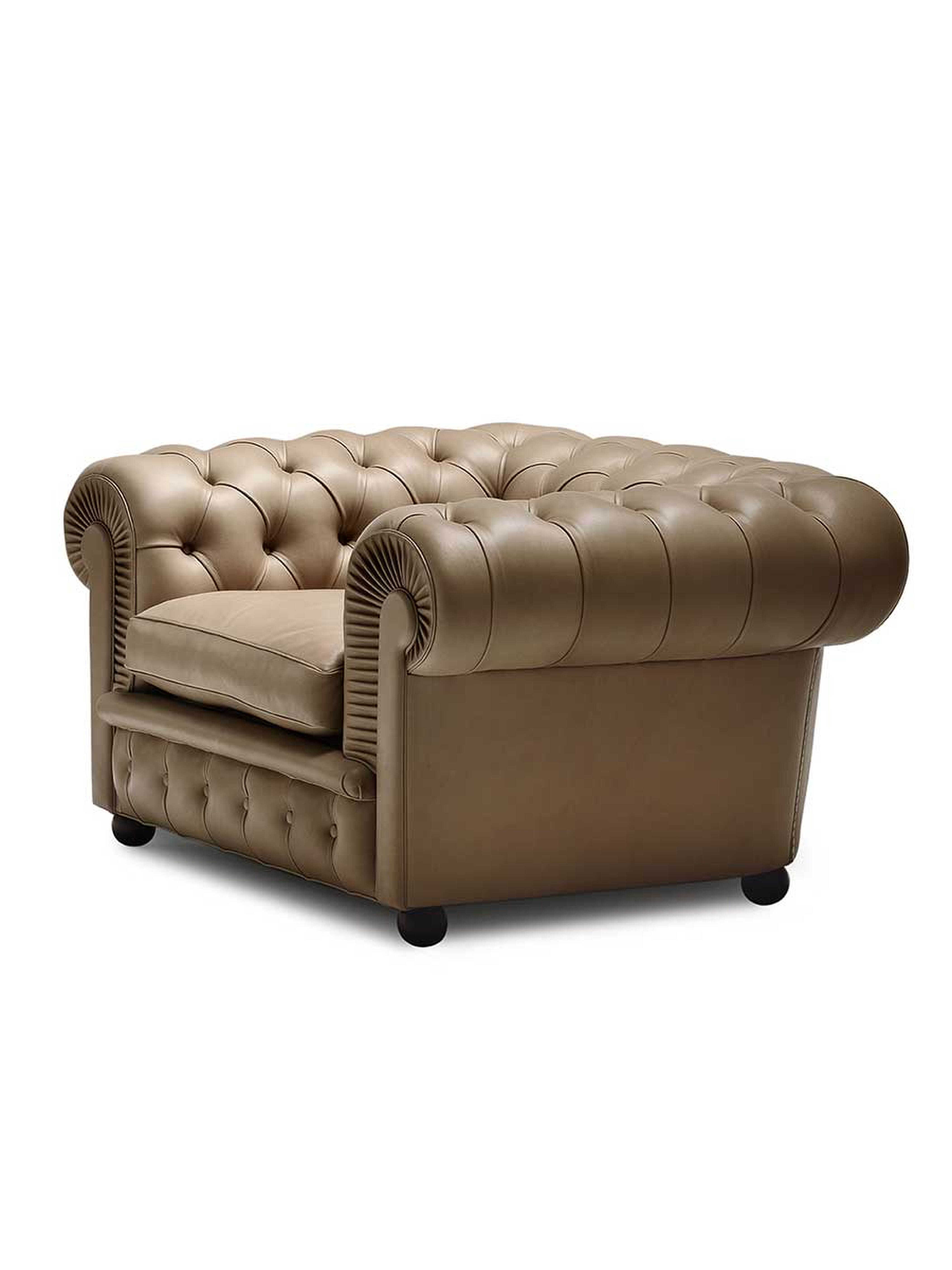 Poltrona Chesterfield Poltrona Con Poggiapiedi Usata Divano