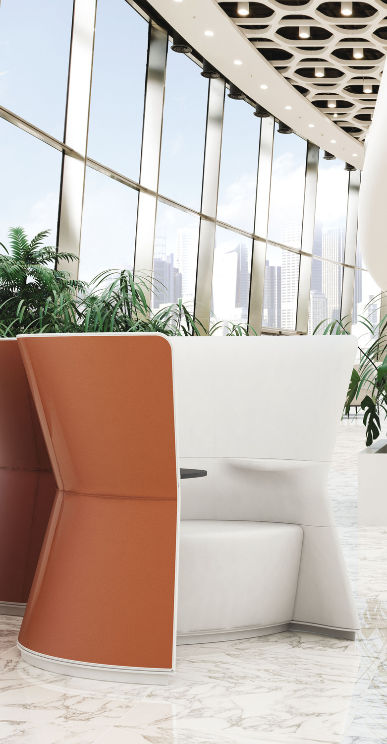 Cove | Sessel  Sessel Cove von Poltrona Frau, ergonomisches Design und Pelle Frau®-Bezug, Beispiel für italienischen Stil und Entspannung.