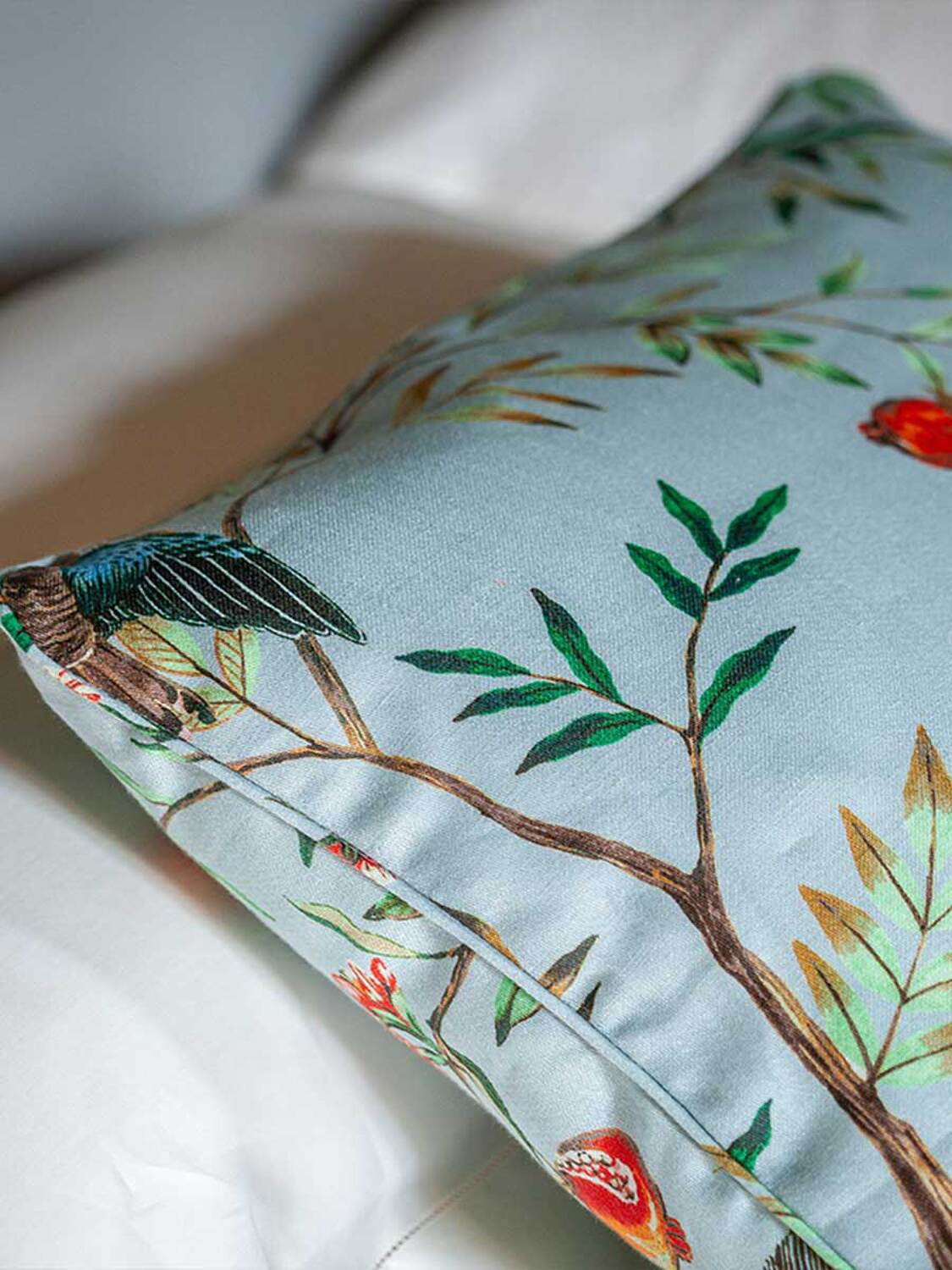 09 decorative cushions 09 decorative cushions