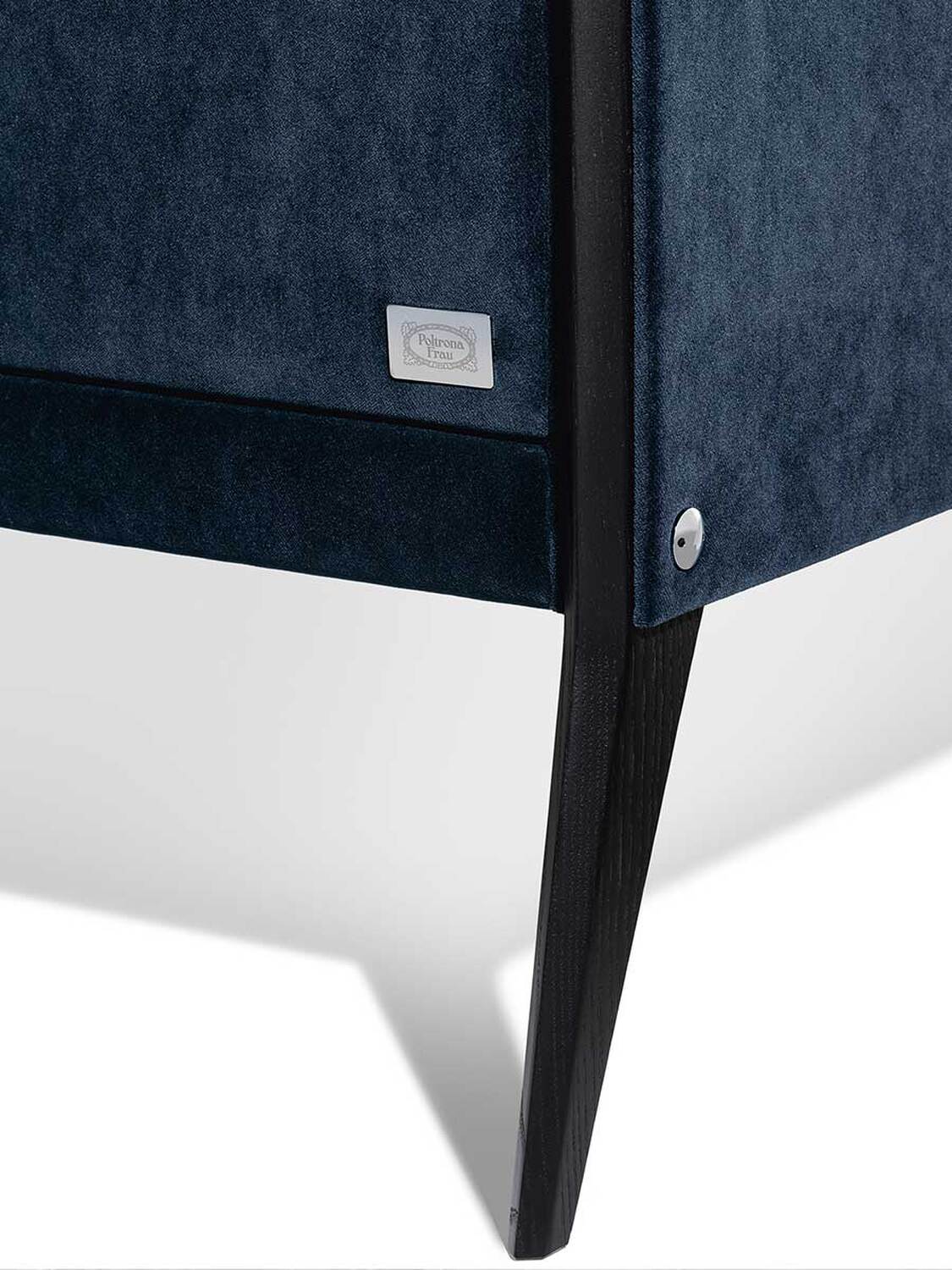 07 dezza 24 sofa 07 dezza 24 sofa