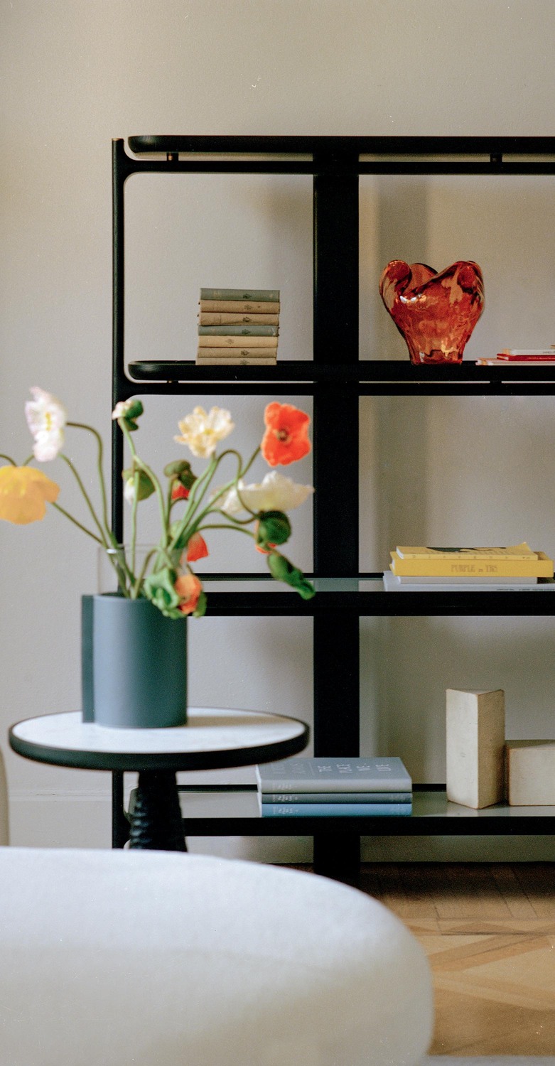 DUO | 书柜 Poltrona Frau的Duo书架,实木结构,模块化设计,意大利制造。