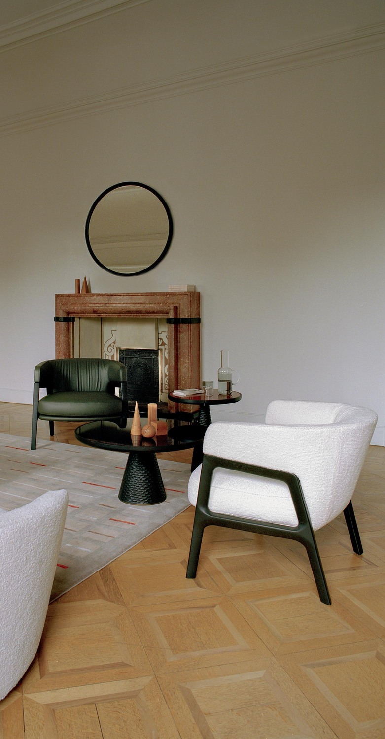 DUO | Lounge armchair DUO Lounge armchair by Poltrona Frau, with soft lines and Pelle Frau® upholstery, a symbol of Italian design.