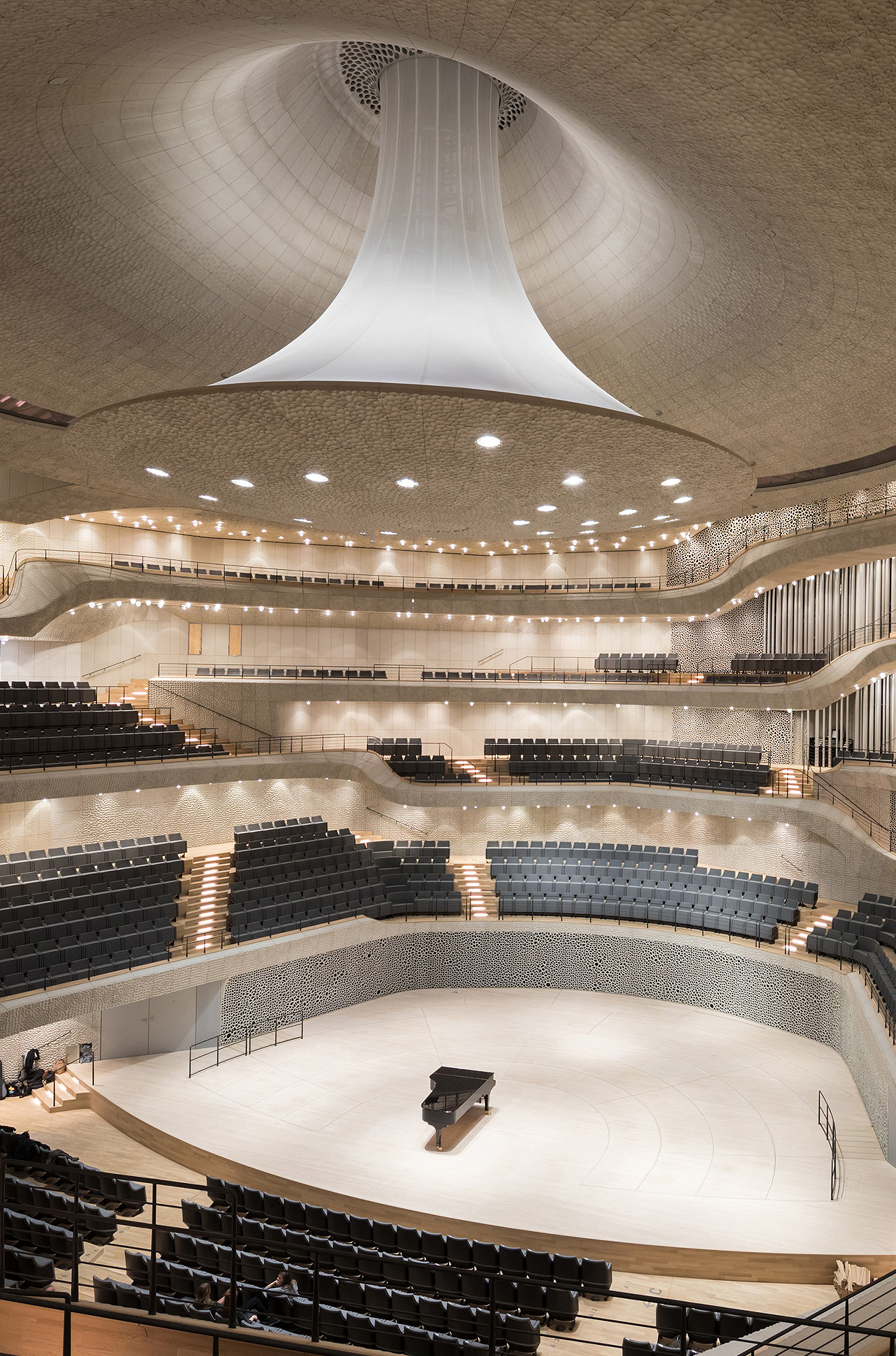 ELBPHILHARMONIE ヘルツォーグ& de ムーロン 230 Elbphilharmonie Hamburg – Herzog & de Meuron