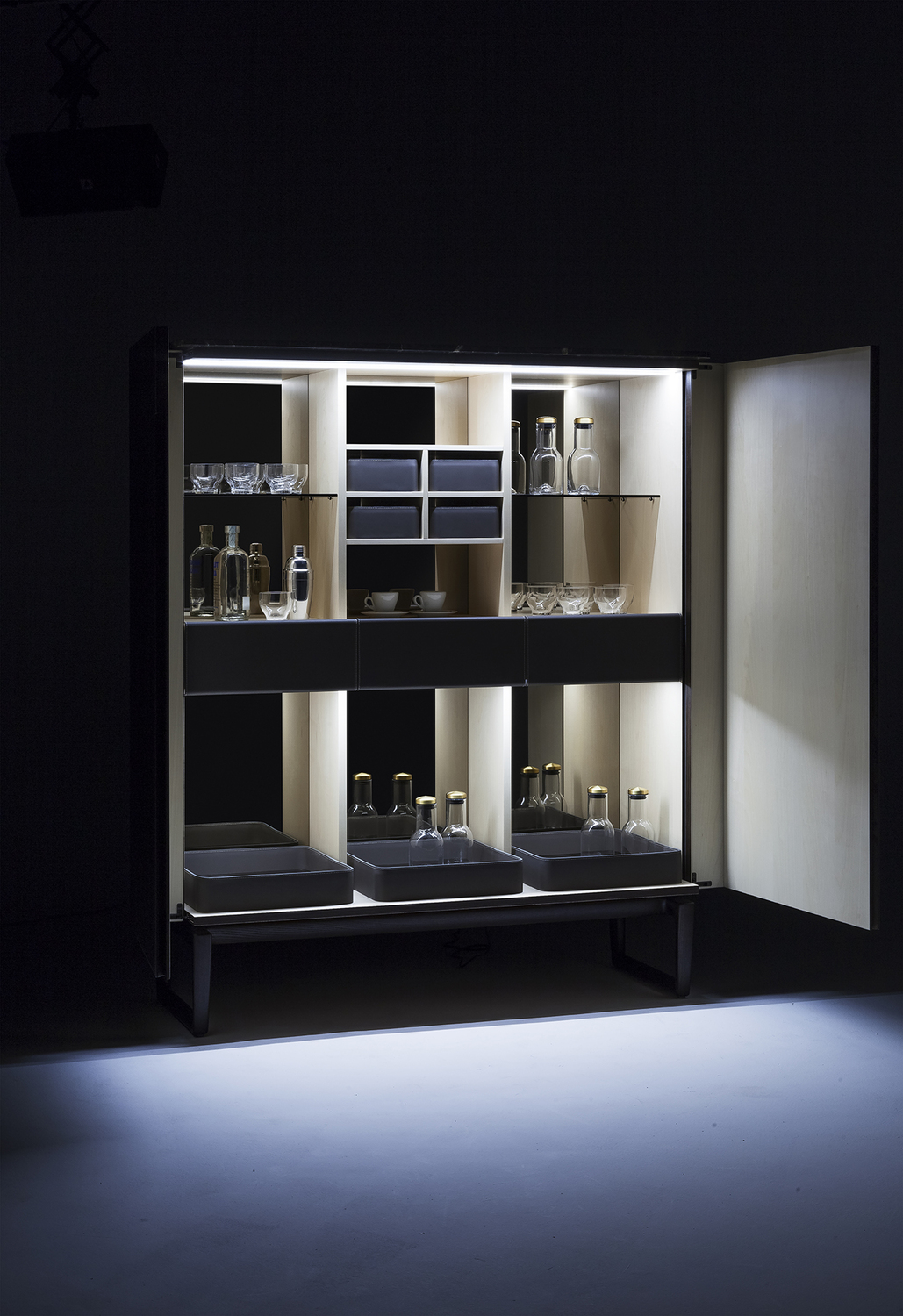 05 fidelio drinks cabinet 05 fidelio drinks cabinet
