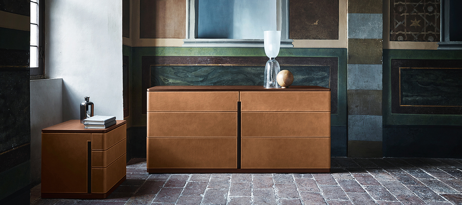 Fidelio Notte | Kommode Fidelio Notte-Kommode aus Holz mit geräumigen Schubladen zur Aufbewahrung.