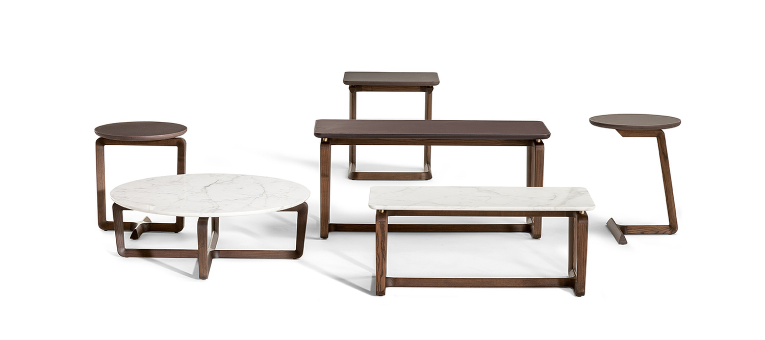 Fidelio | Small table with rectangural top Fidelio small table by Poltrona Frau with moka or wengé stained ash base, top in Saddle Extra leather and Pelle Frau® or marble, natural brass details