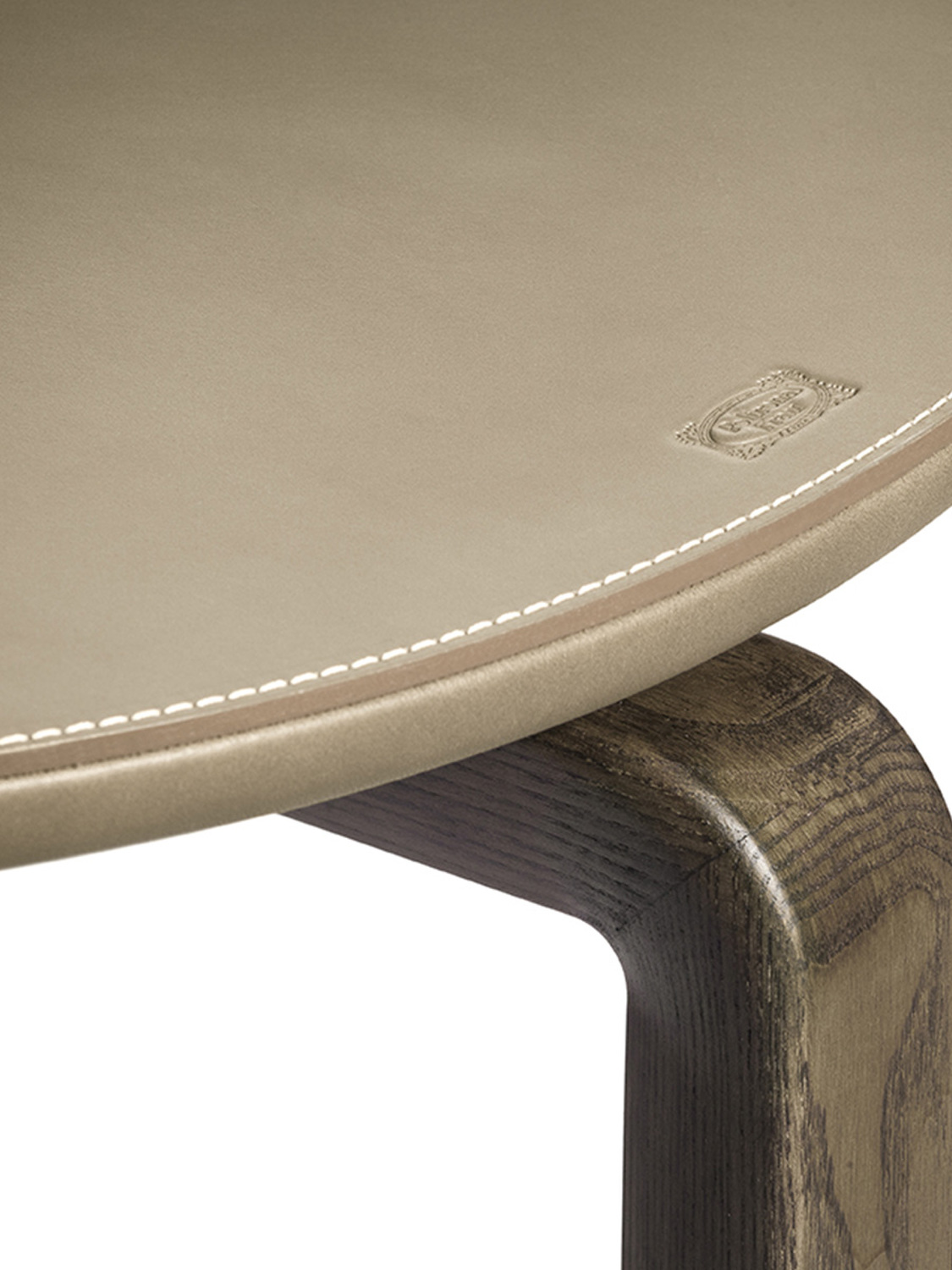 05 fidelio round d45 h49 small table 05 fidelio round d45 h49 small table