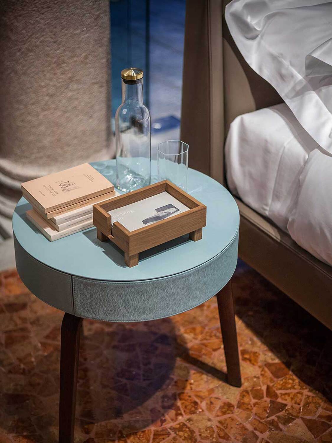 04 fiorile with drawer small table 04 fiorile with drawer small table