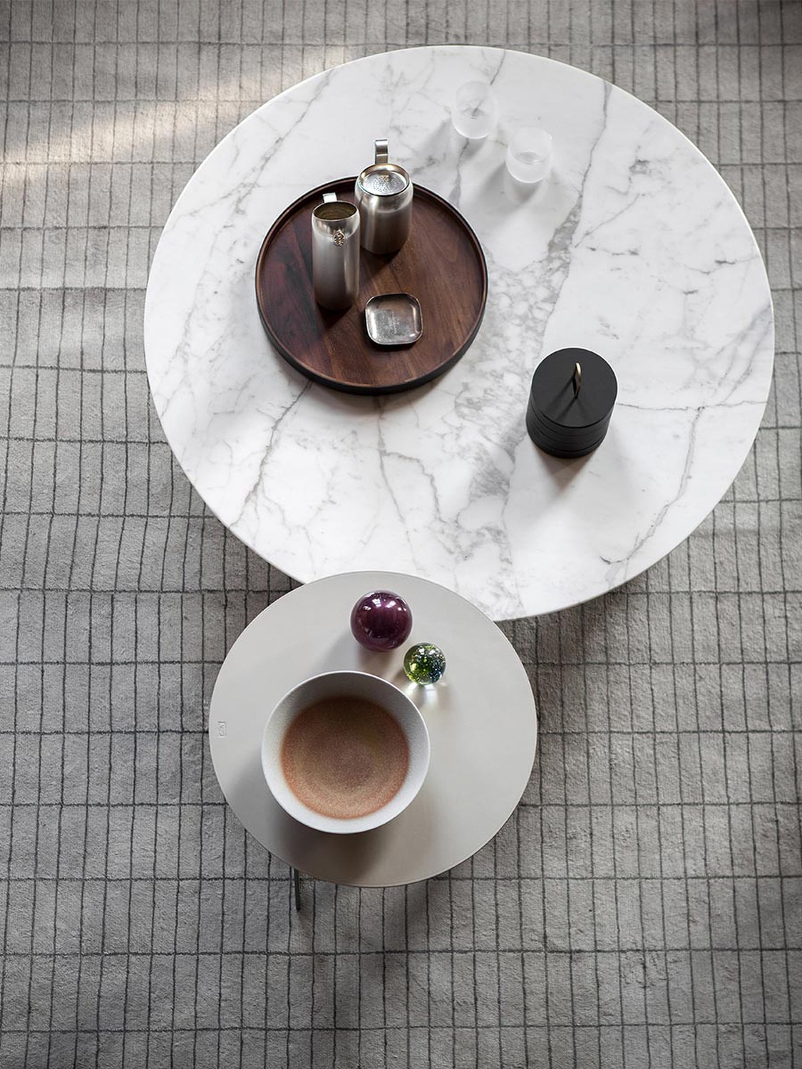 02 ilary coffee table