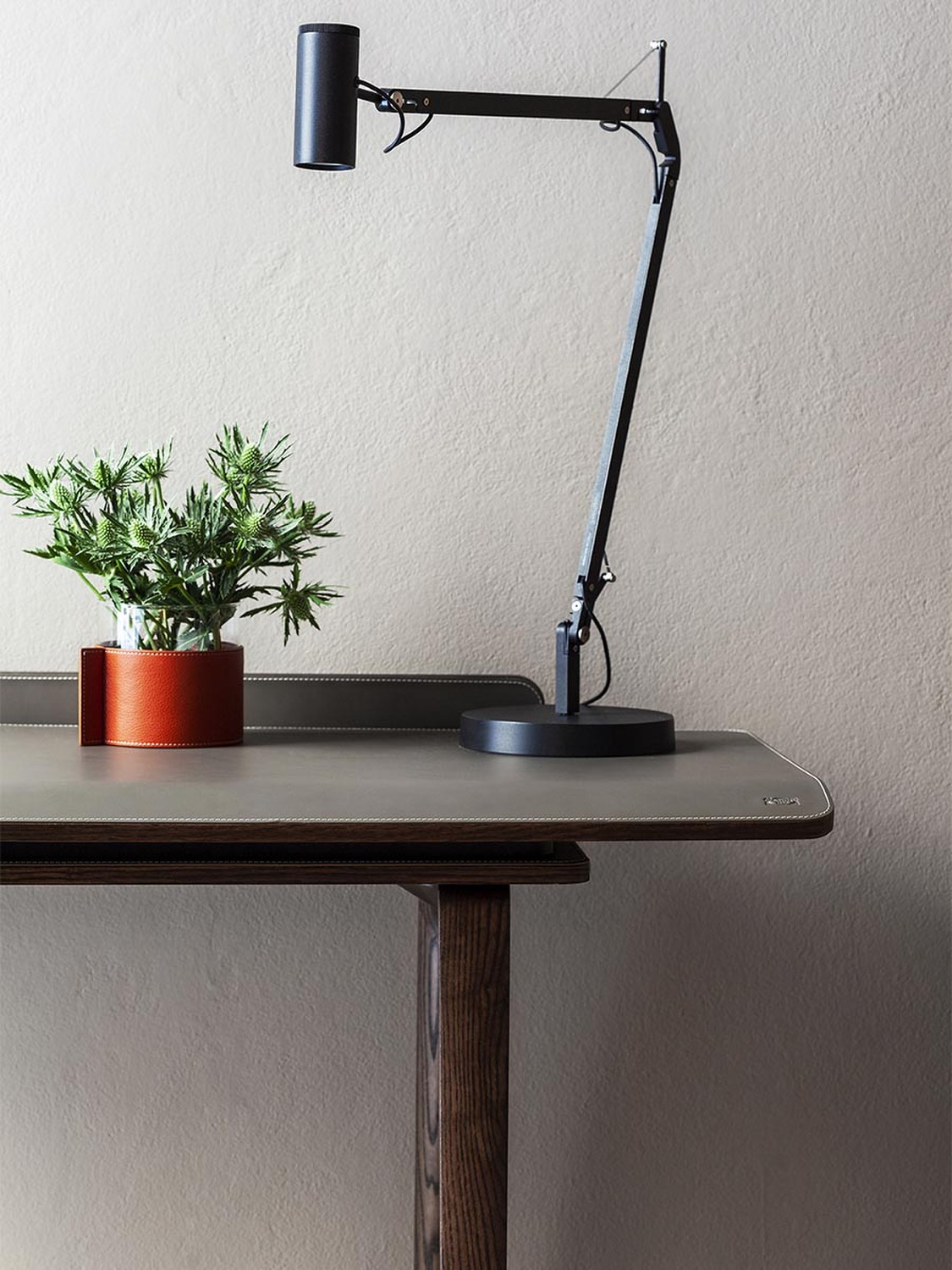 04 iren freestanding desk 04 iren freestanding desk