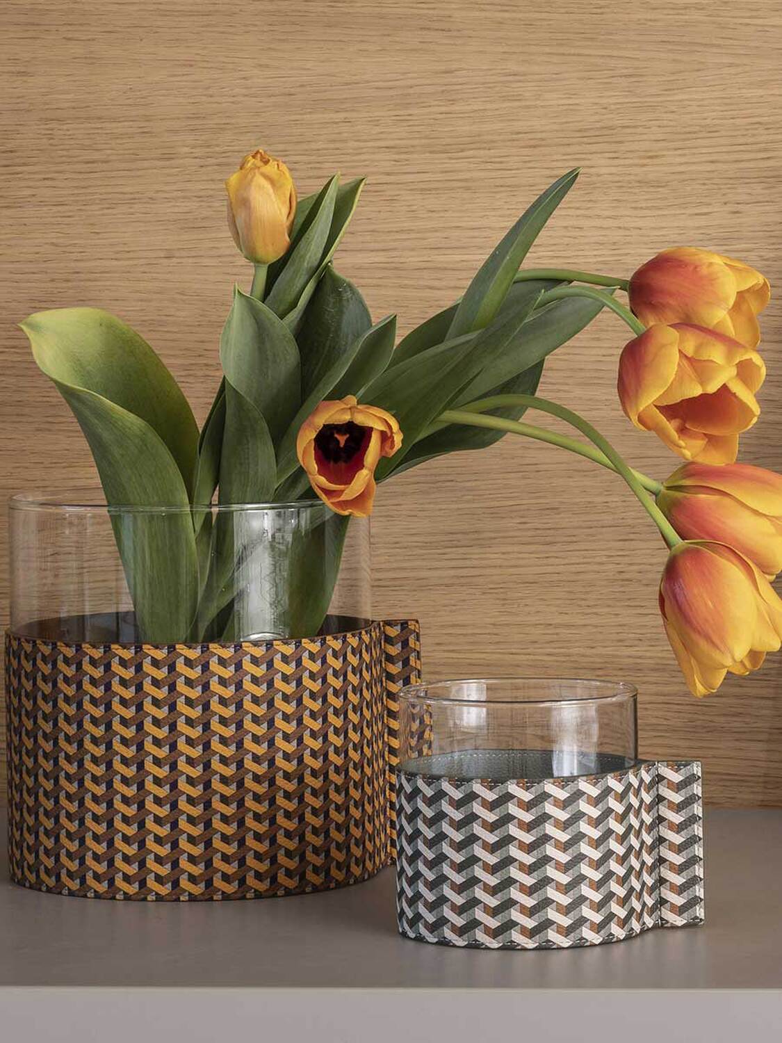 05 leather pot vase 05 leather pot vase