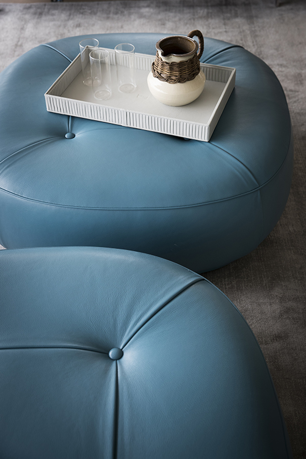 06 lepli 106x106 ottoman 06 lepli 106x106 ottoman