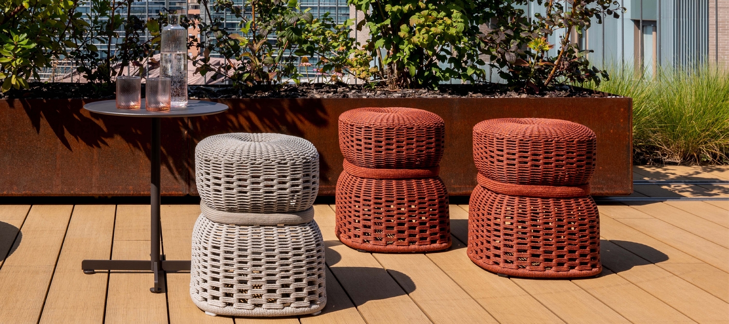 Leplì Outdoor | Pouf 39x39cm Pouf Leplì Outdoor 39x39 Poltrona Frau en corde tressée taupe sur structure en aluminium, design de luxe et artisanat italien