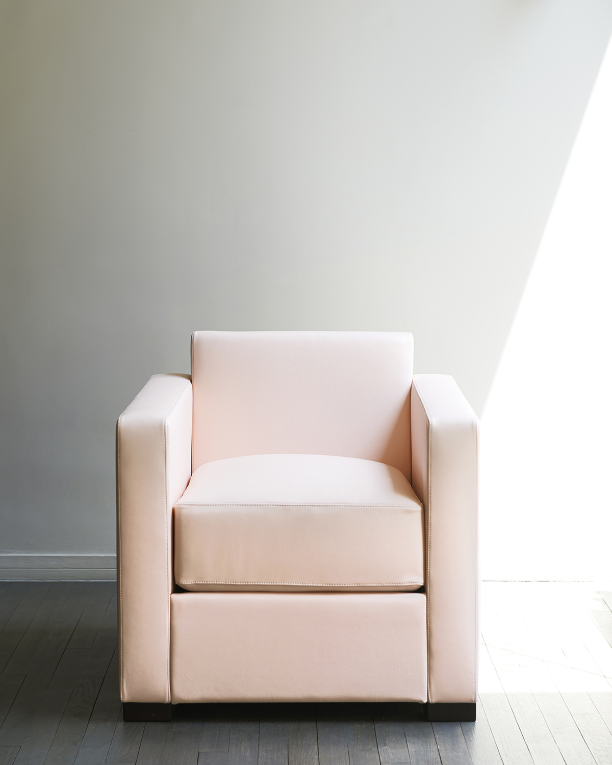 06 linea a armchair 06 linea a armchair
