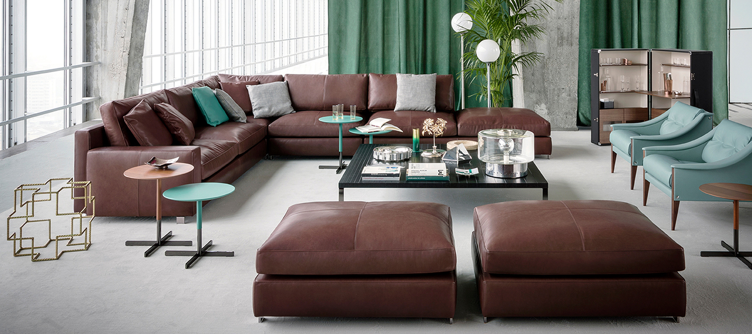 Massimosistema | Canapé Canapé Massimosistema de Poltrona Frau, avec design modulaire et confort supérieur.