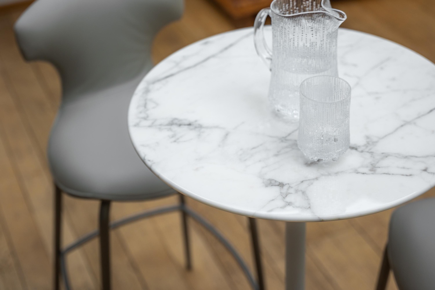 04 montera mas stool with metal base 04 montera mas stool with metal base