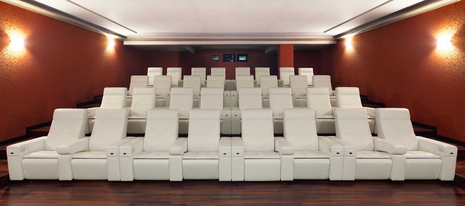 Odeon | Armchair Odeon armchair by Poltrona Frau interprets comfort through reclining technology and an essential design for elegant, functional spaces.