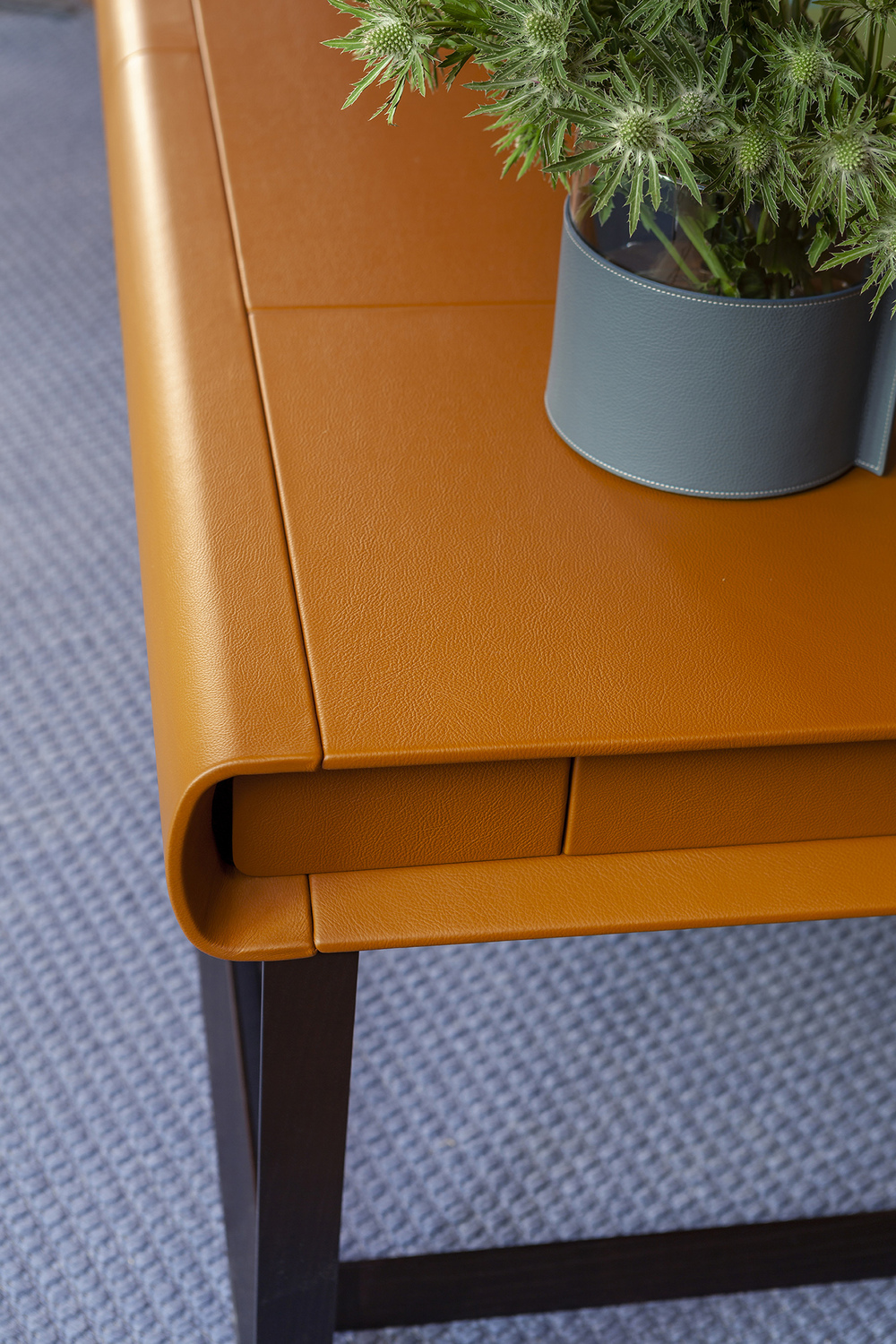 06 peek a book desk 06 peek a book desk