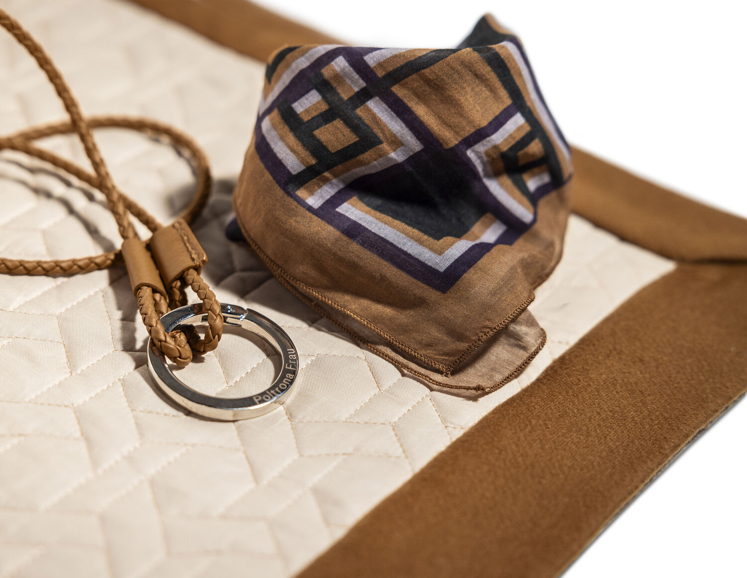 04 pet foulard 04 pet foulard