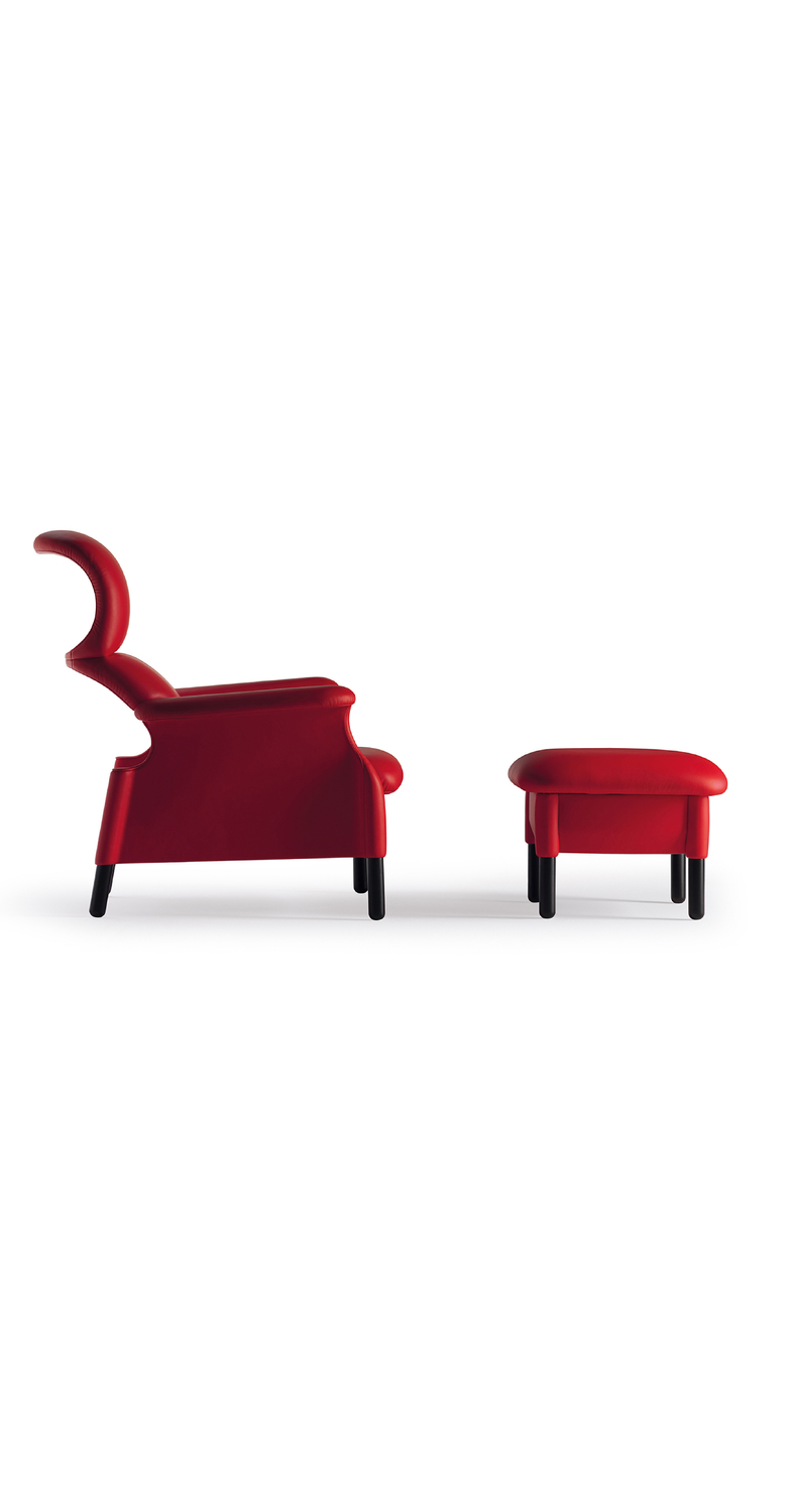 Sanluca | Ottoman Sanluca ottoman by Poltrona Frau in Pelle Frau® leather, birch plywood and beech structure, wengé ash feet, Castiglioni design, Italian artisanal excellence