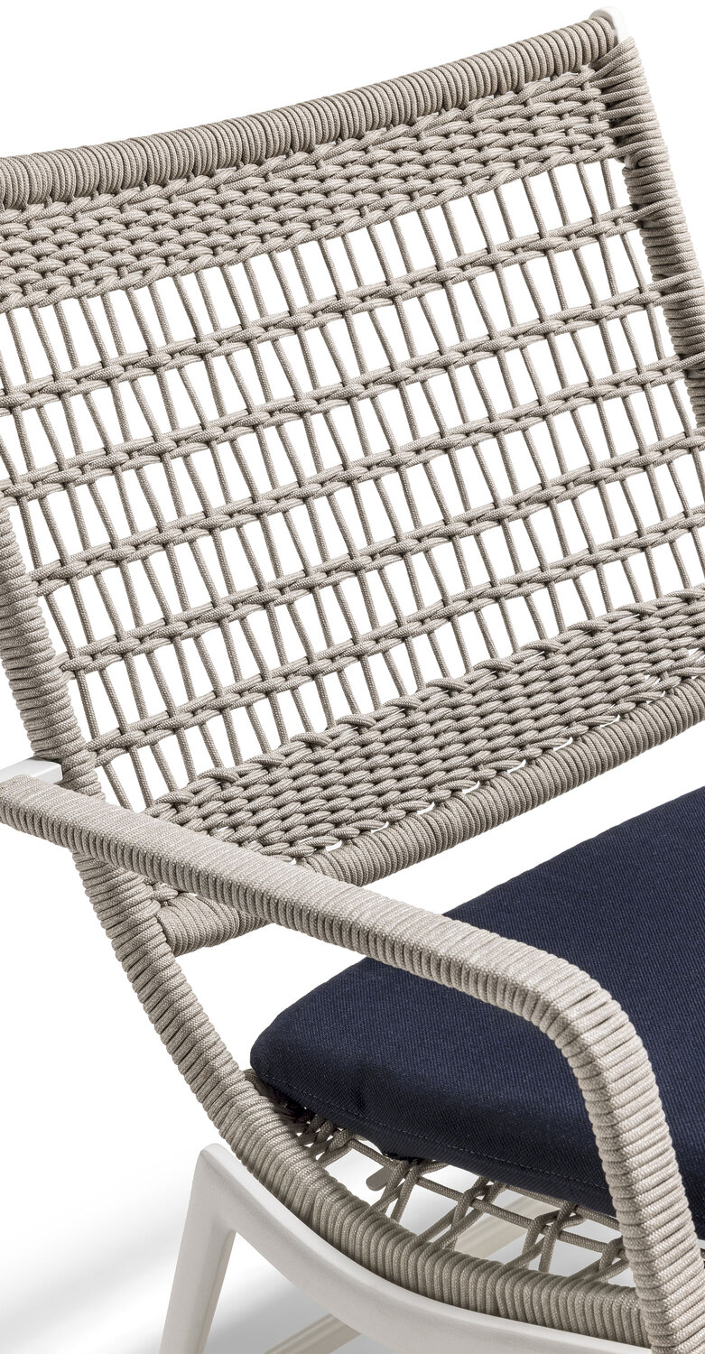 Solaria | Sillón bajo Poltrona Frau Solaria sillón bajo exterior, cuerda trenzada a mano, acero inoxidable pintado, base de aluminio, artesanía italiana de lujo