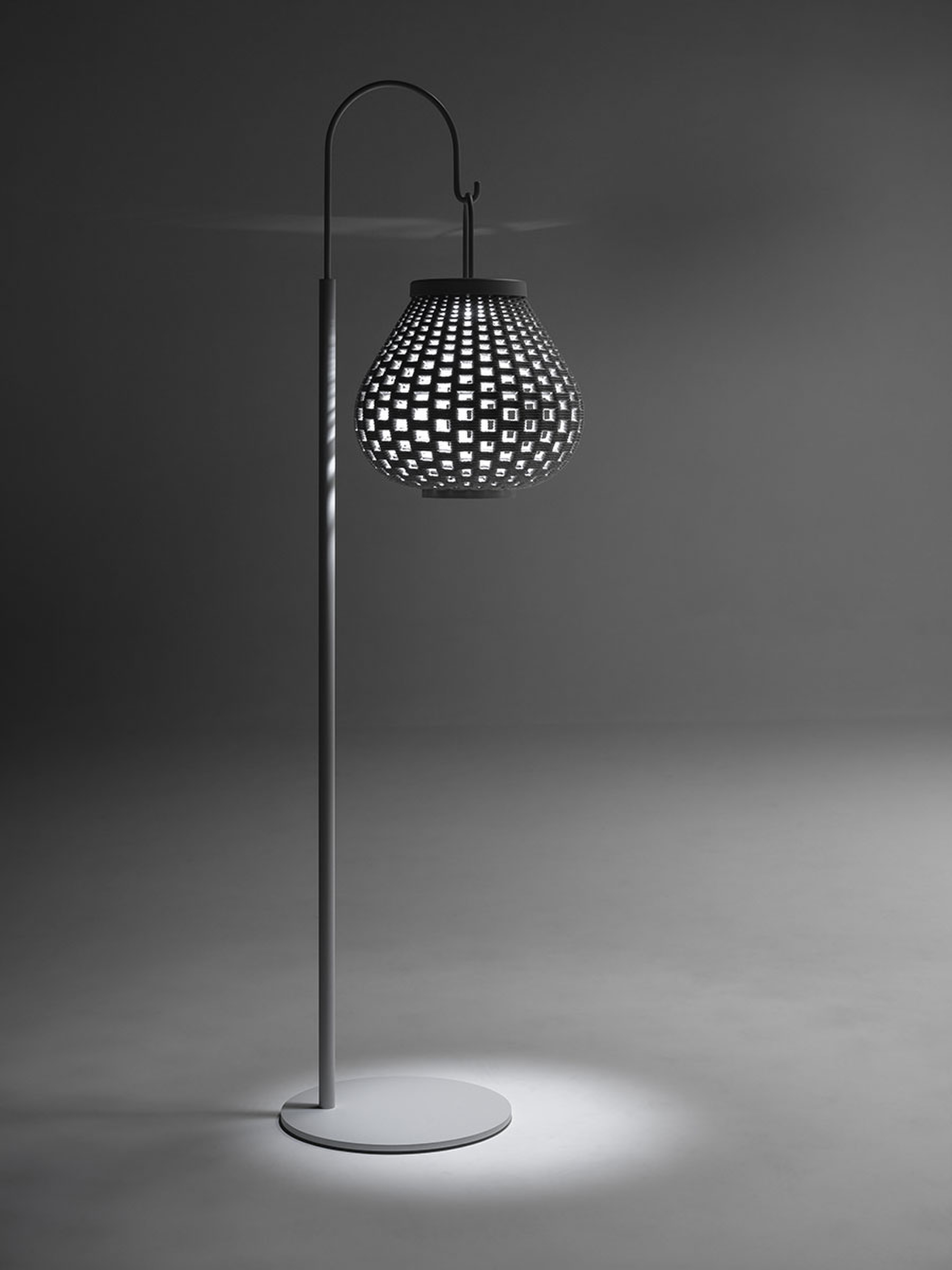 Poltrona frau lighting 2025