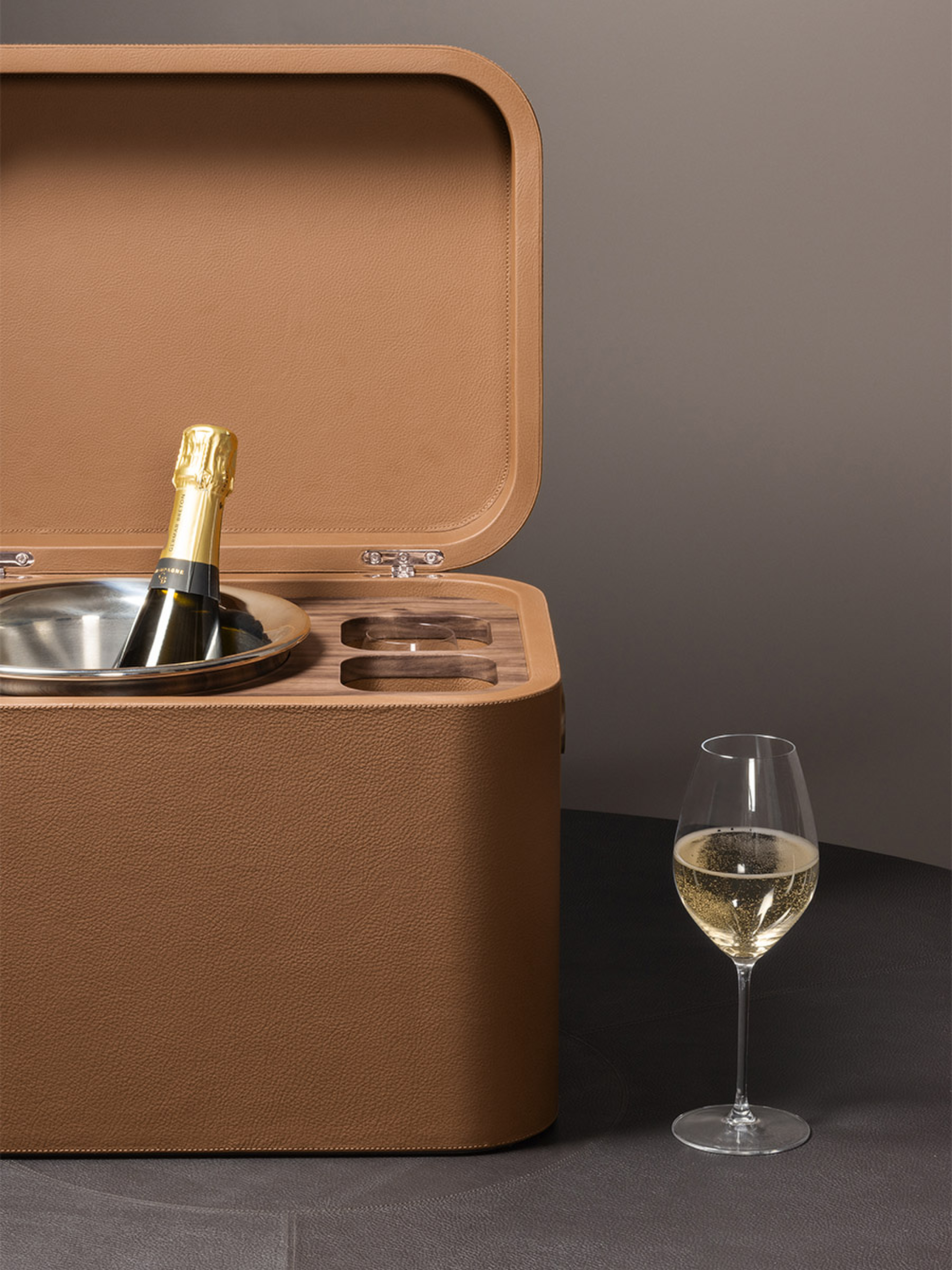 Luxury Champagne Box by Giobagnara x Poltrona Frau