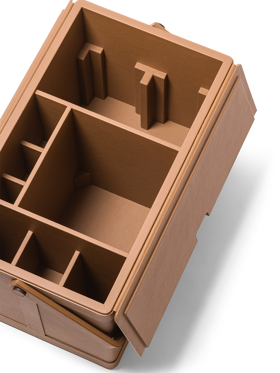 06 tableware picnic basket