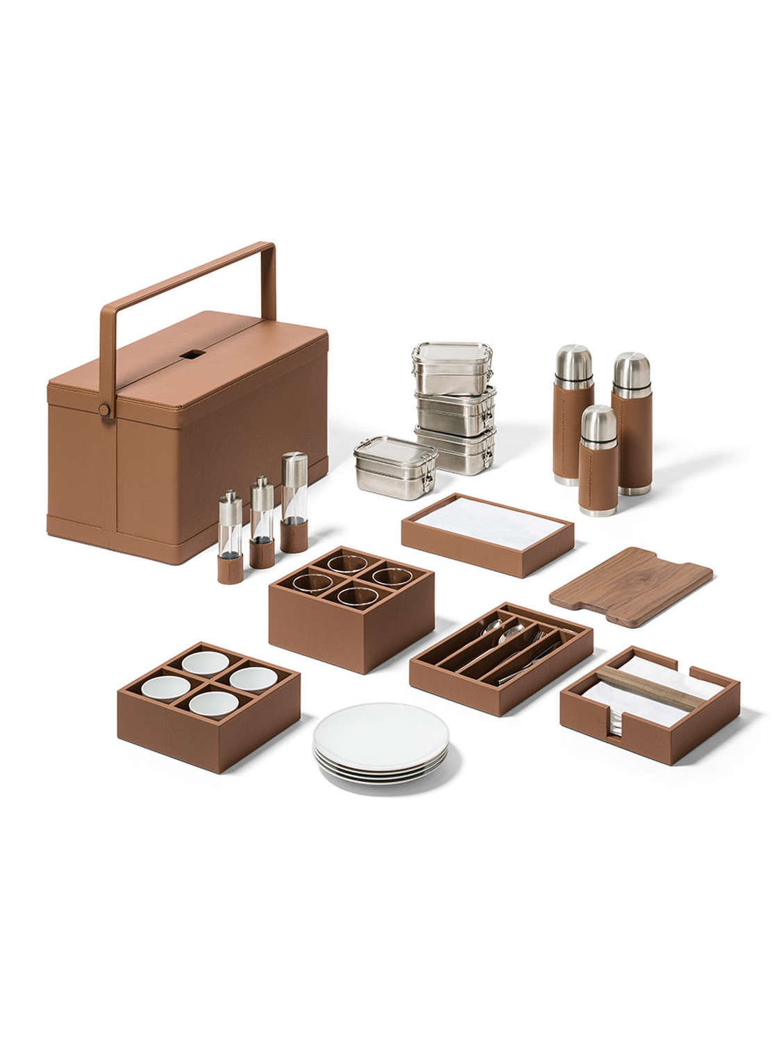 12 tableware picnic basket