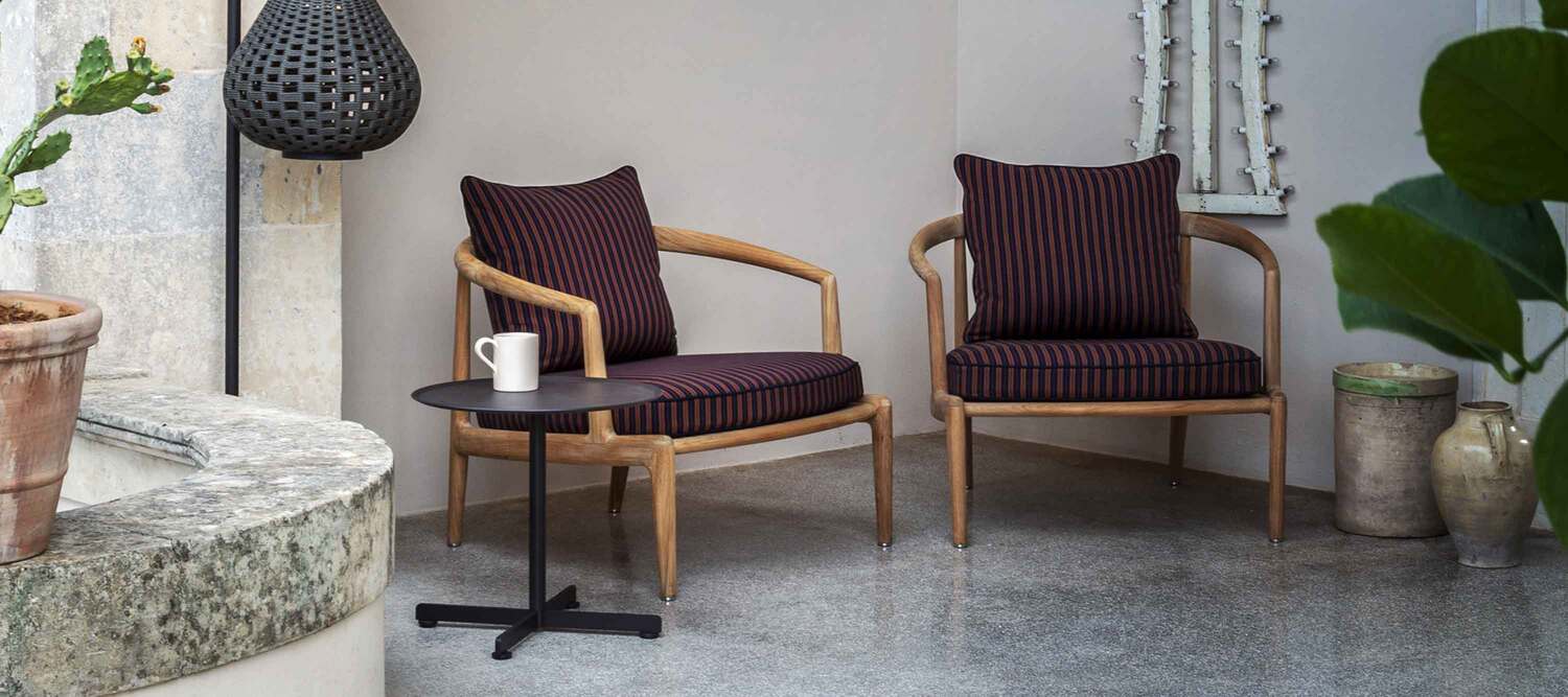 The Secret Garden armchair by Poltrona Frau, design by Roberto Lazzeroni, solid natural teak wood and two-tone ecru and taupe weave, removable outdoor cushions, Italian luxury craftsmanship and outdoor design