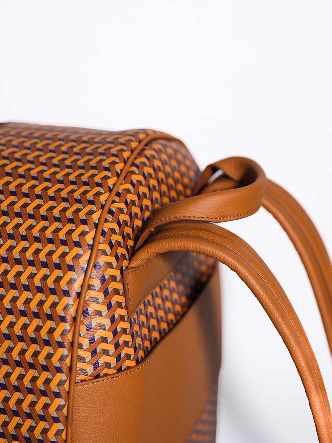 22 traveller collection backpack