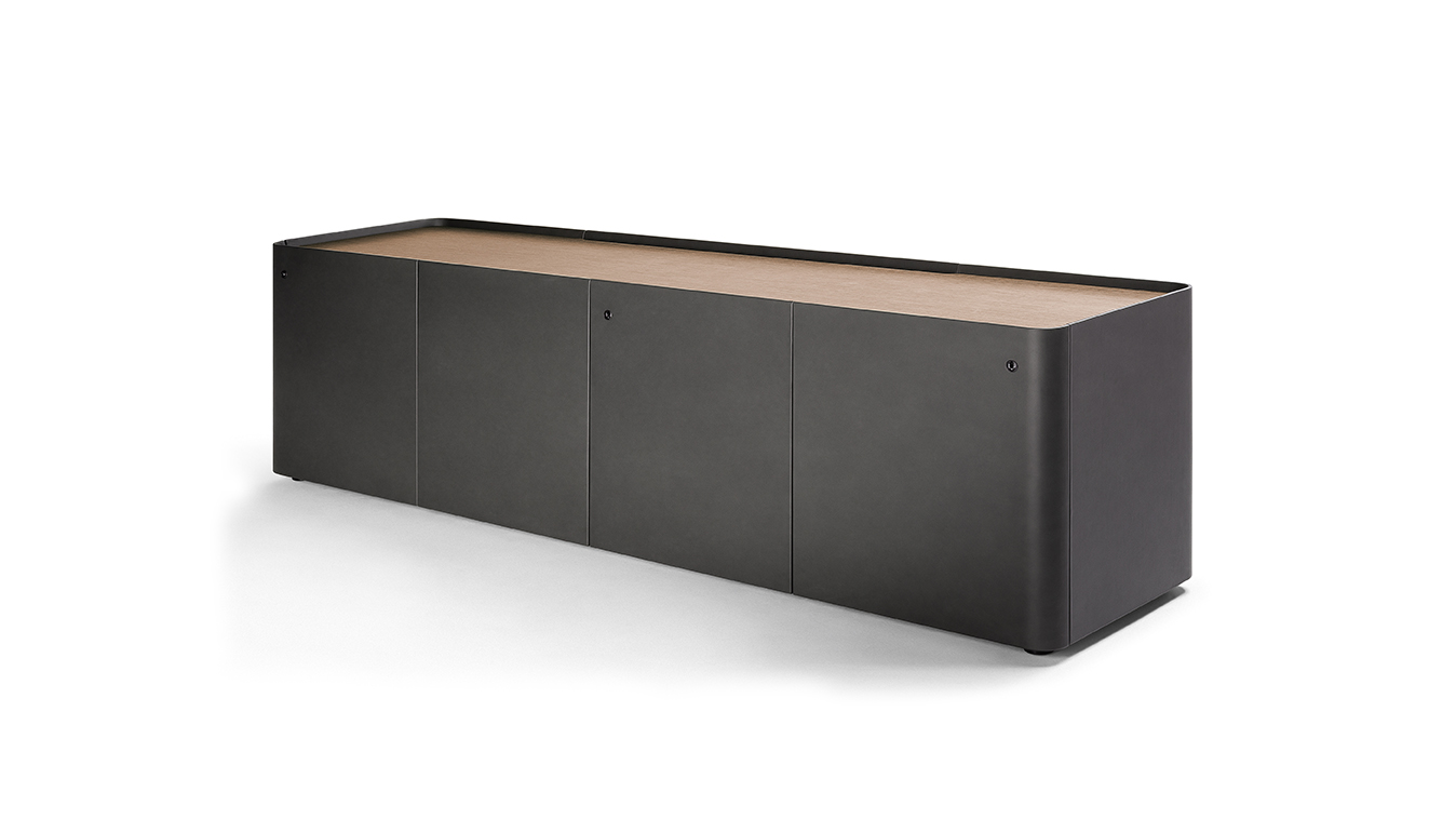 Poltrona frau sideboard deals