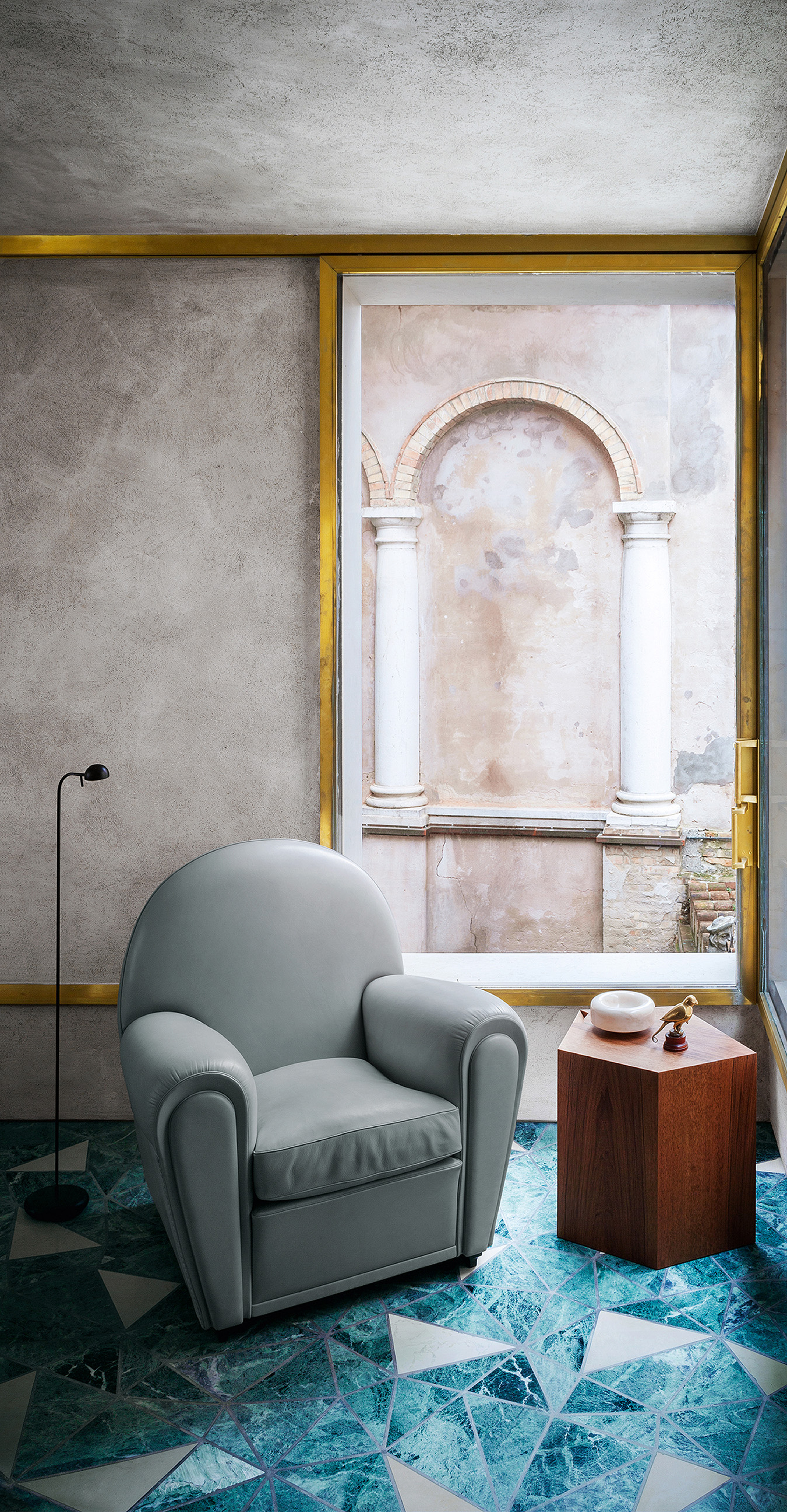 Armchair Poltrona Frau Rivenditori New York Frau Negozi Times