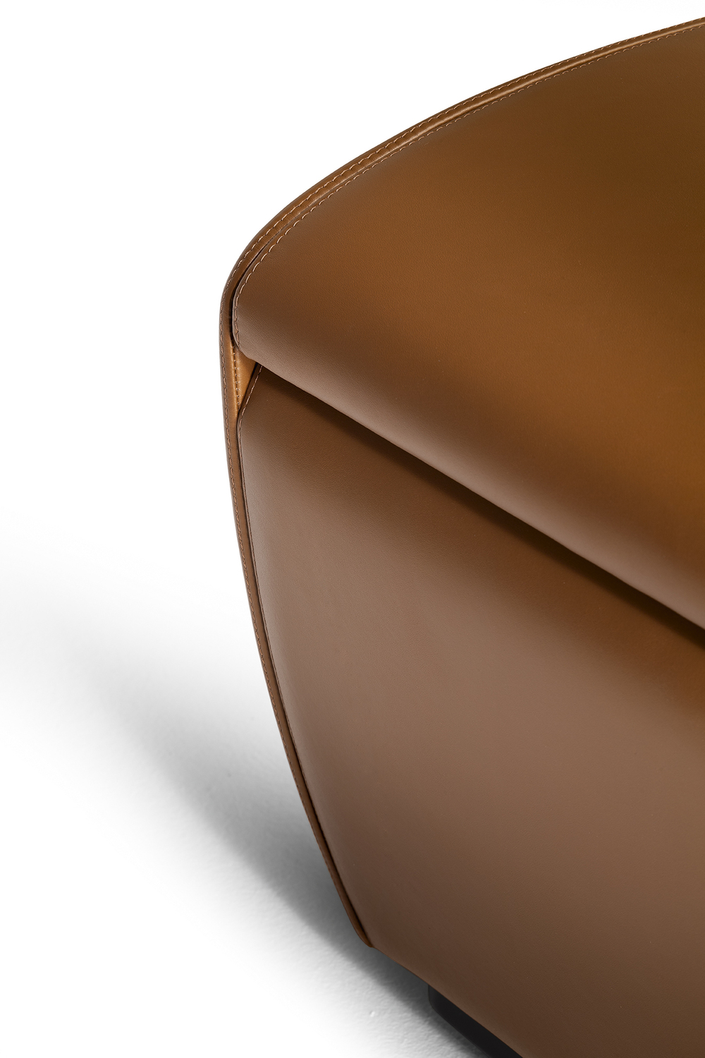 19 vanity fair xc ottoman