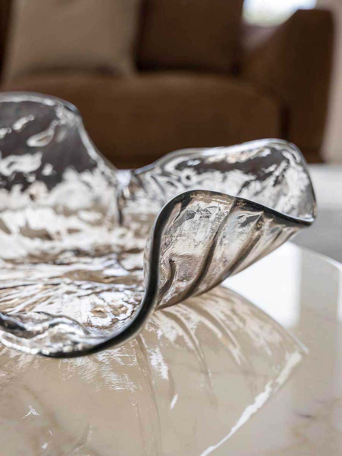 09 water illusion vase 09 water illusion vase