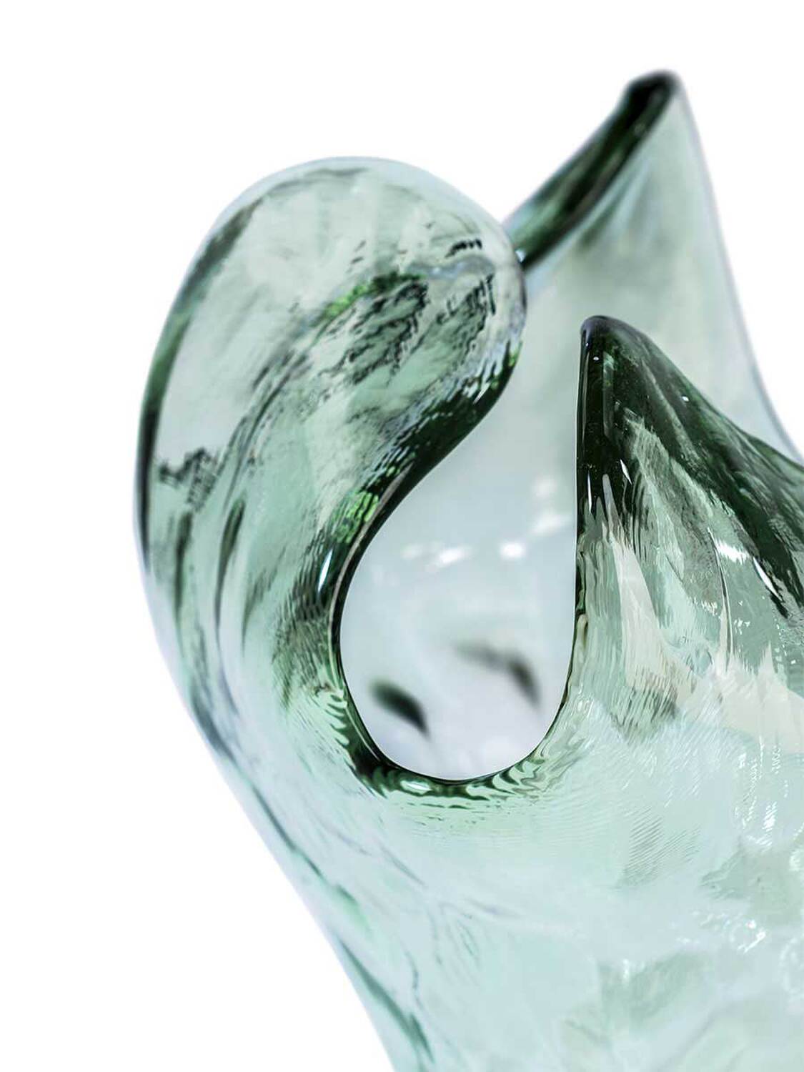 29 water illusion vase 29 water illusion vase