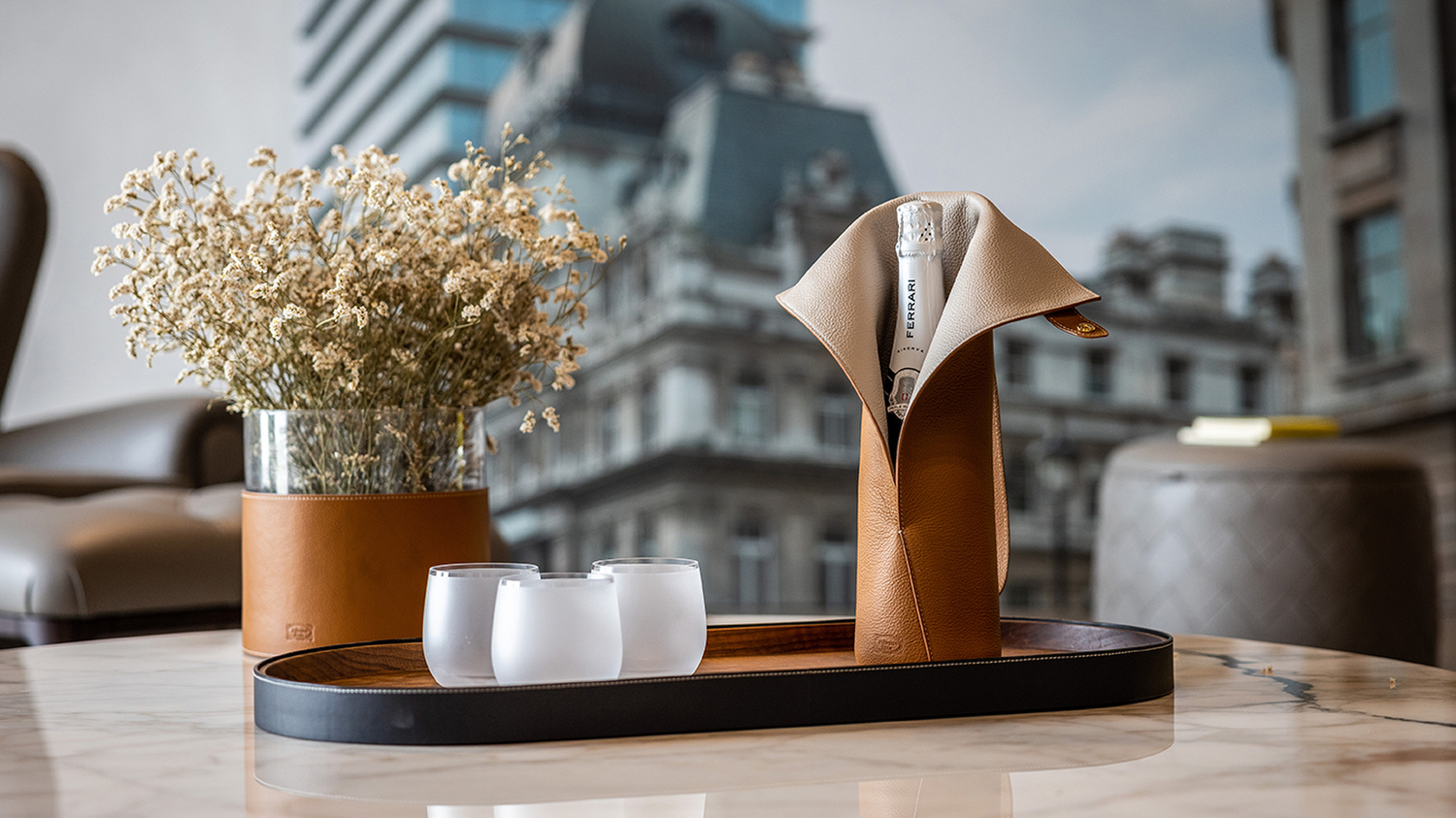 ポルトローナ・フラウ  Wine Bag Gli Oggetti | Wine Bag - Poltrona Frau Style & Design Centre
