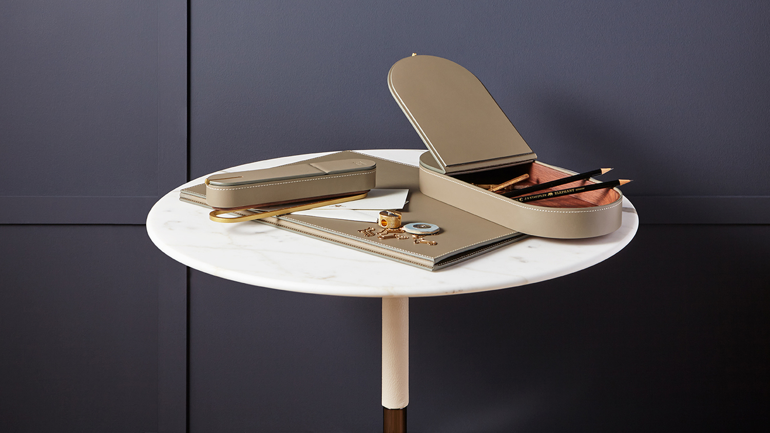 01 zhuang desk accessories 01 zhuang desk accessories