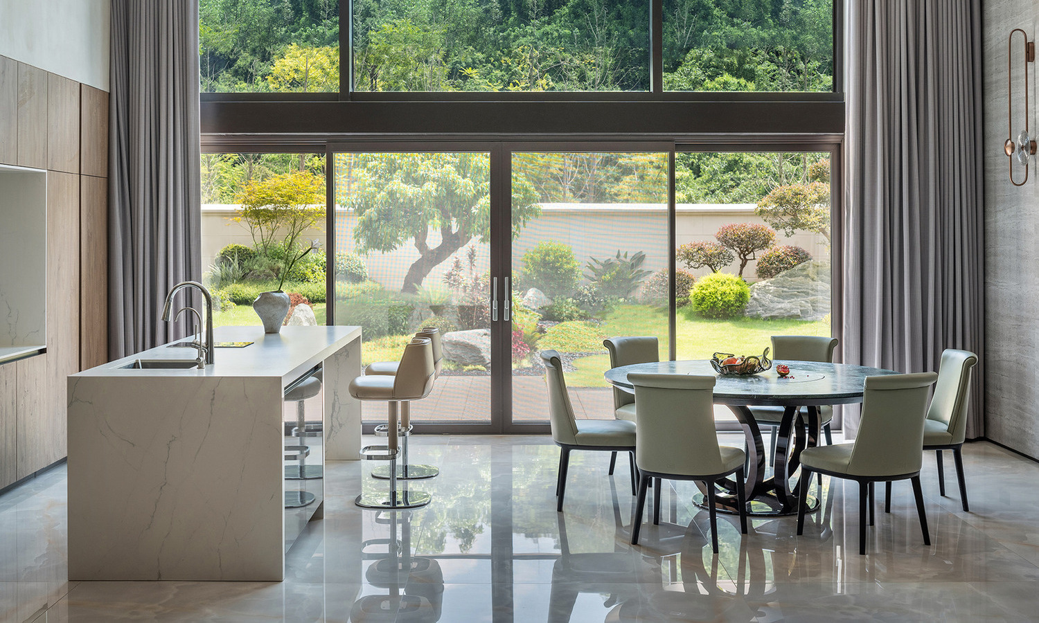 ANTEPRIMA The Loop dining ANTEPRIMA The Loop dining