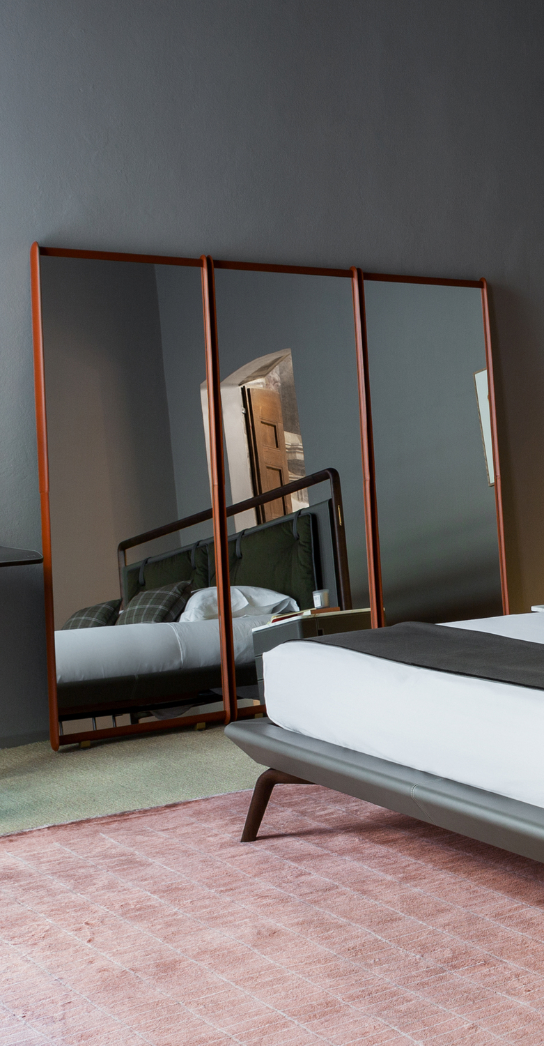 W*n様 ポルトローナ・フラウ　鏡　イタリア製　高級家具 手作りのデザインミラー - ポルトローナ・フラウ